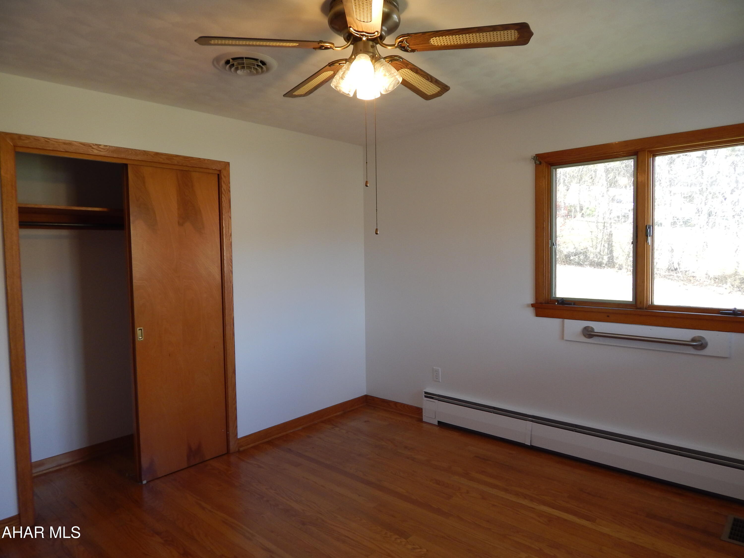 Maple Hollow - Residential