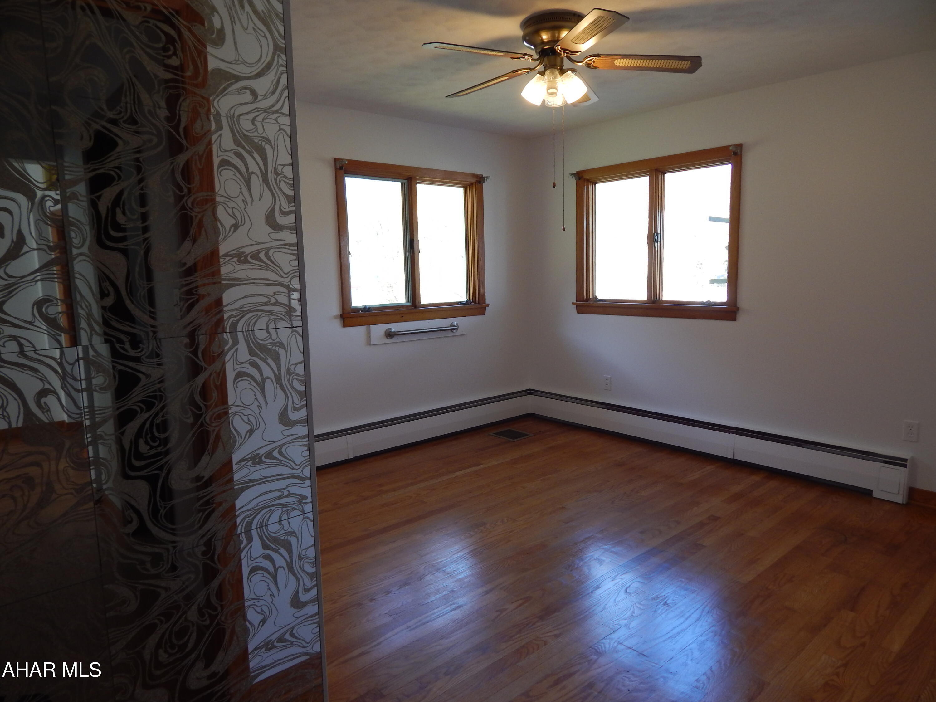 Maple Hollow - Residential