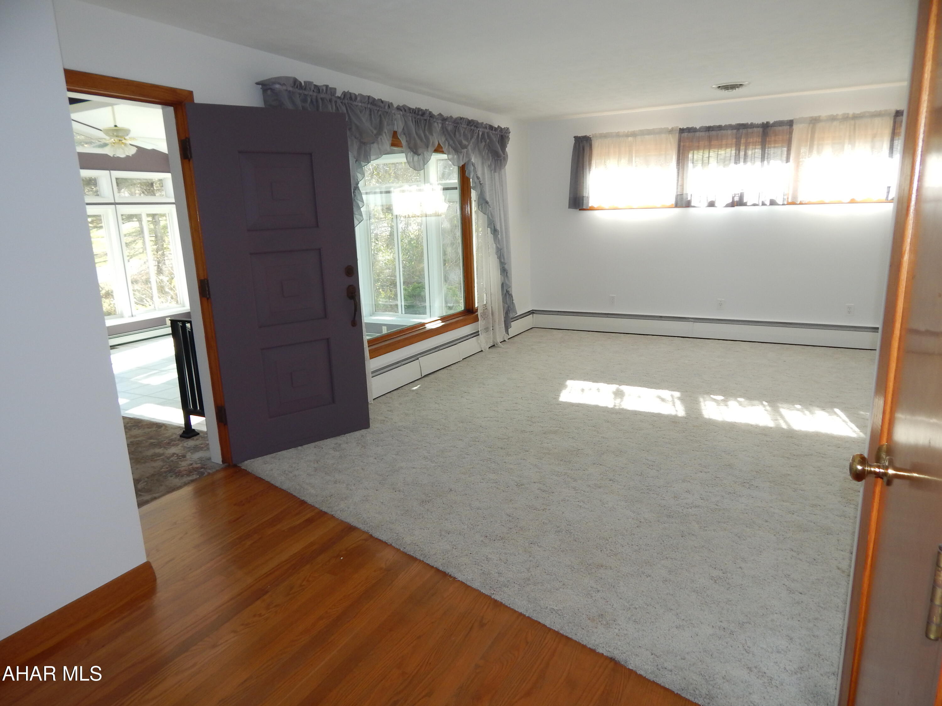 Maple Hollow - Residential