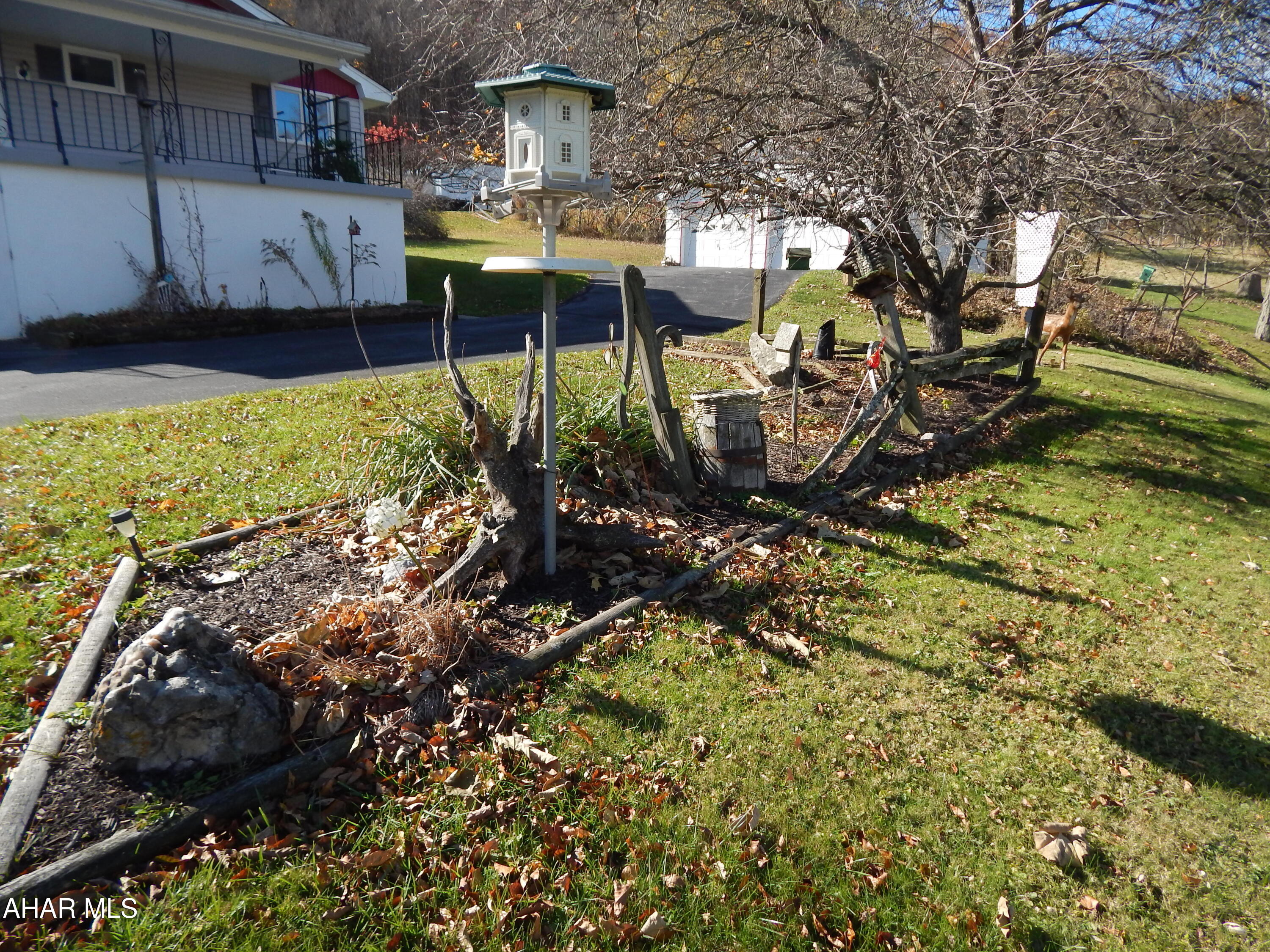 Maple Hollow - Residential