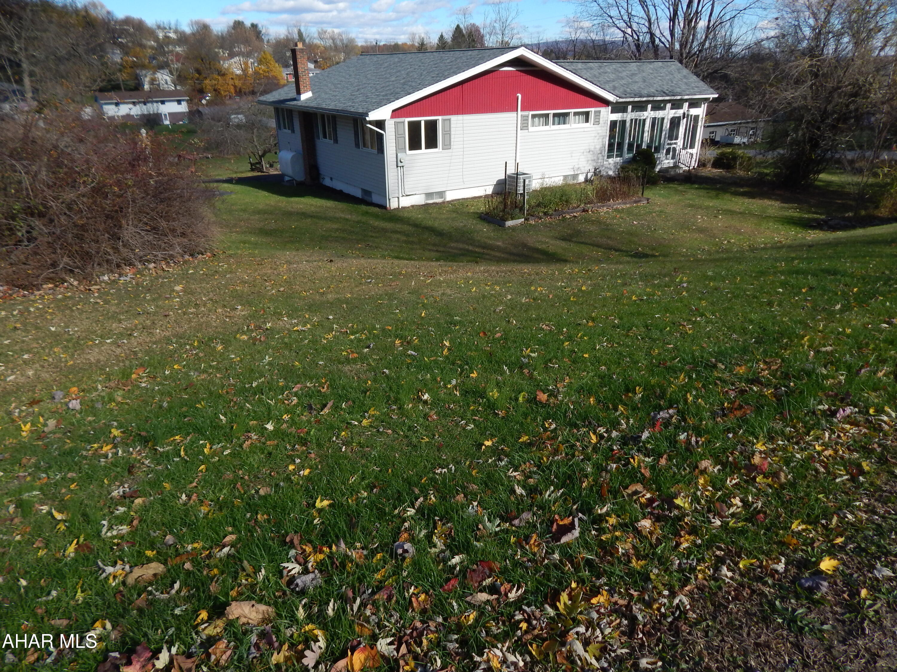 Maple Hollow - Residential