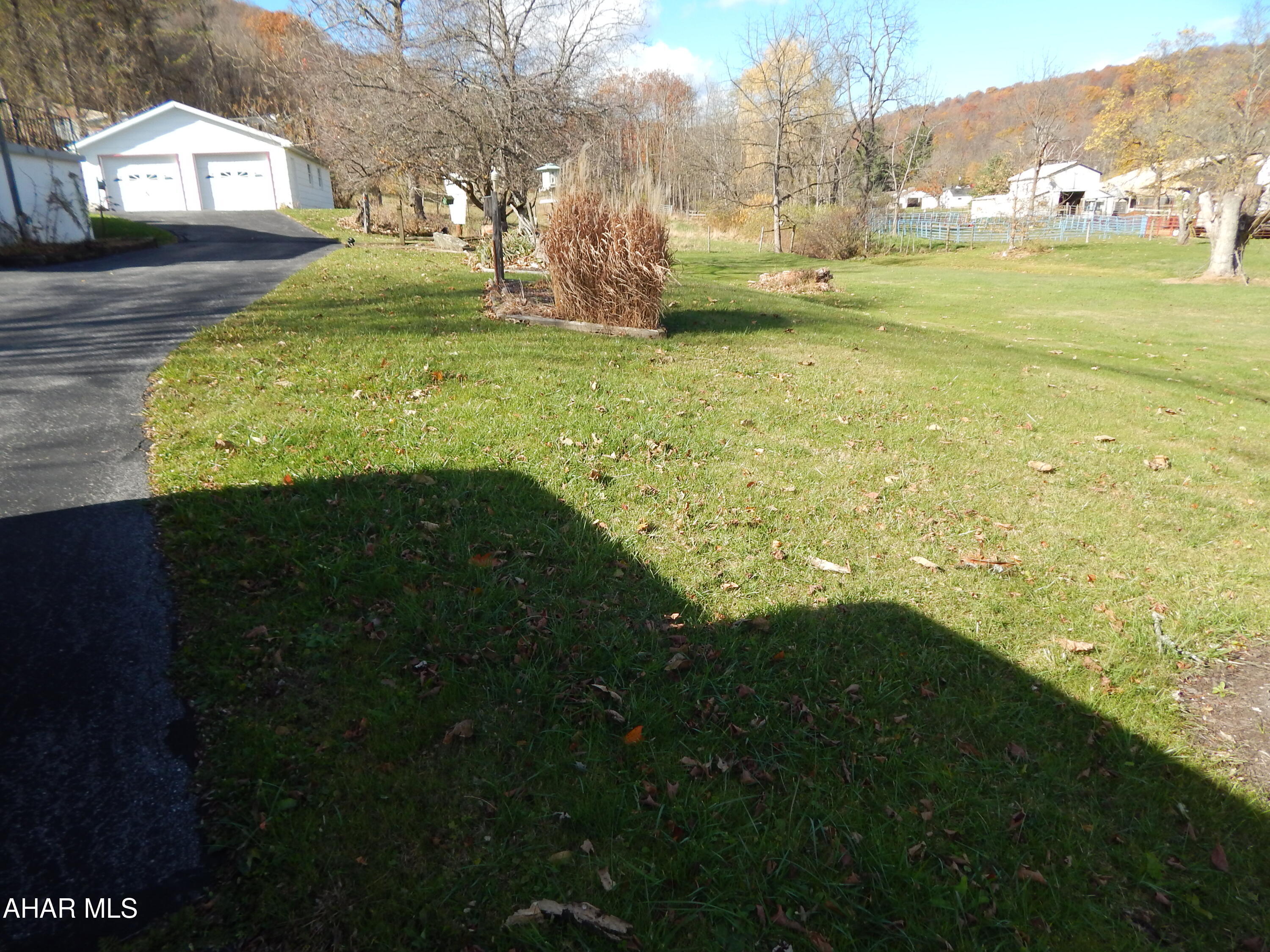 Maple Hollow - Residential