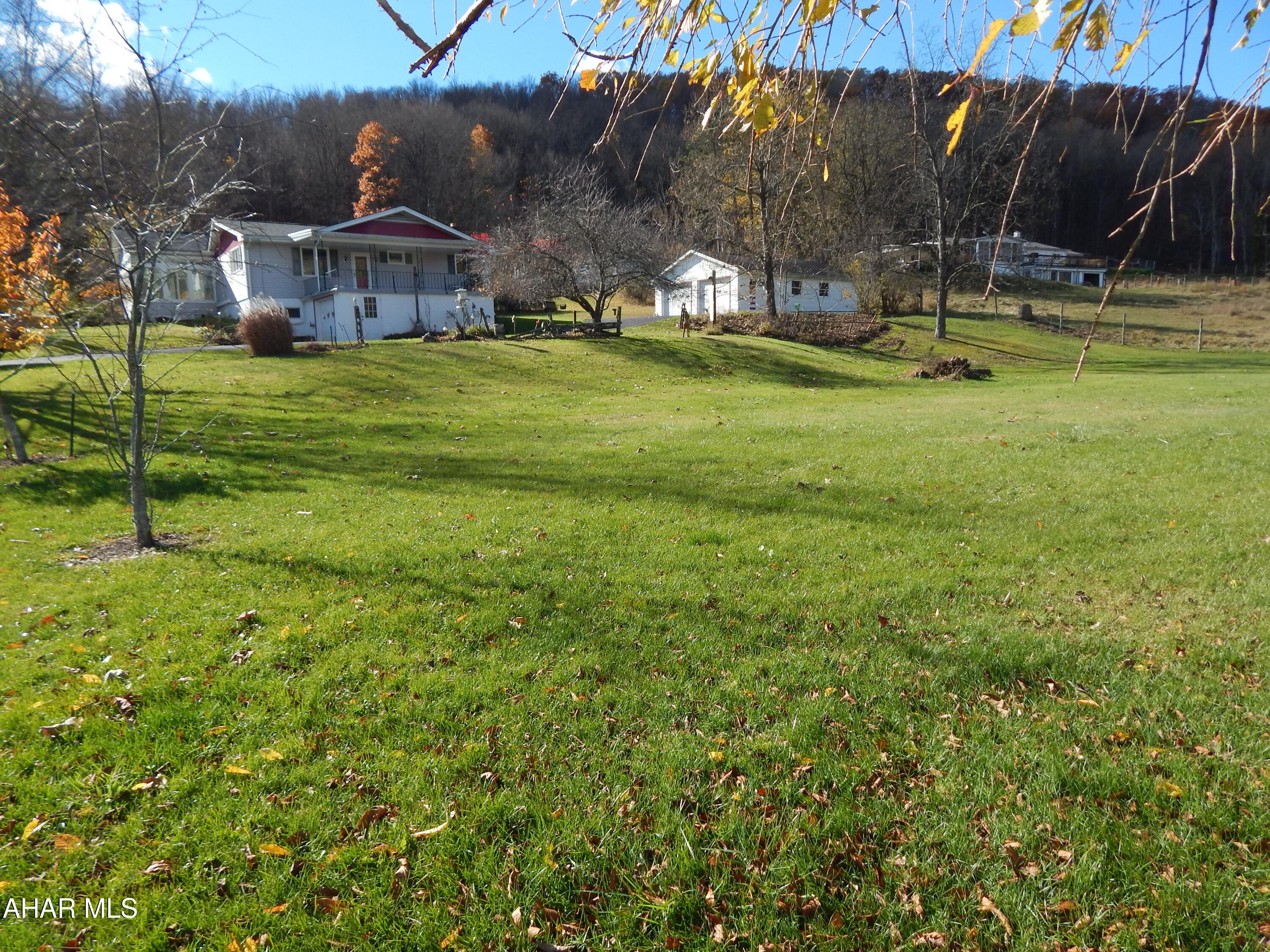 Maple Hollow - Residential