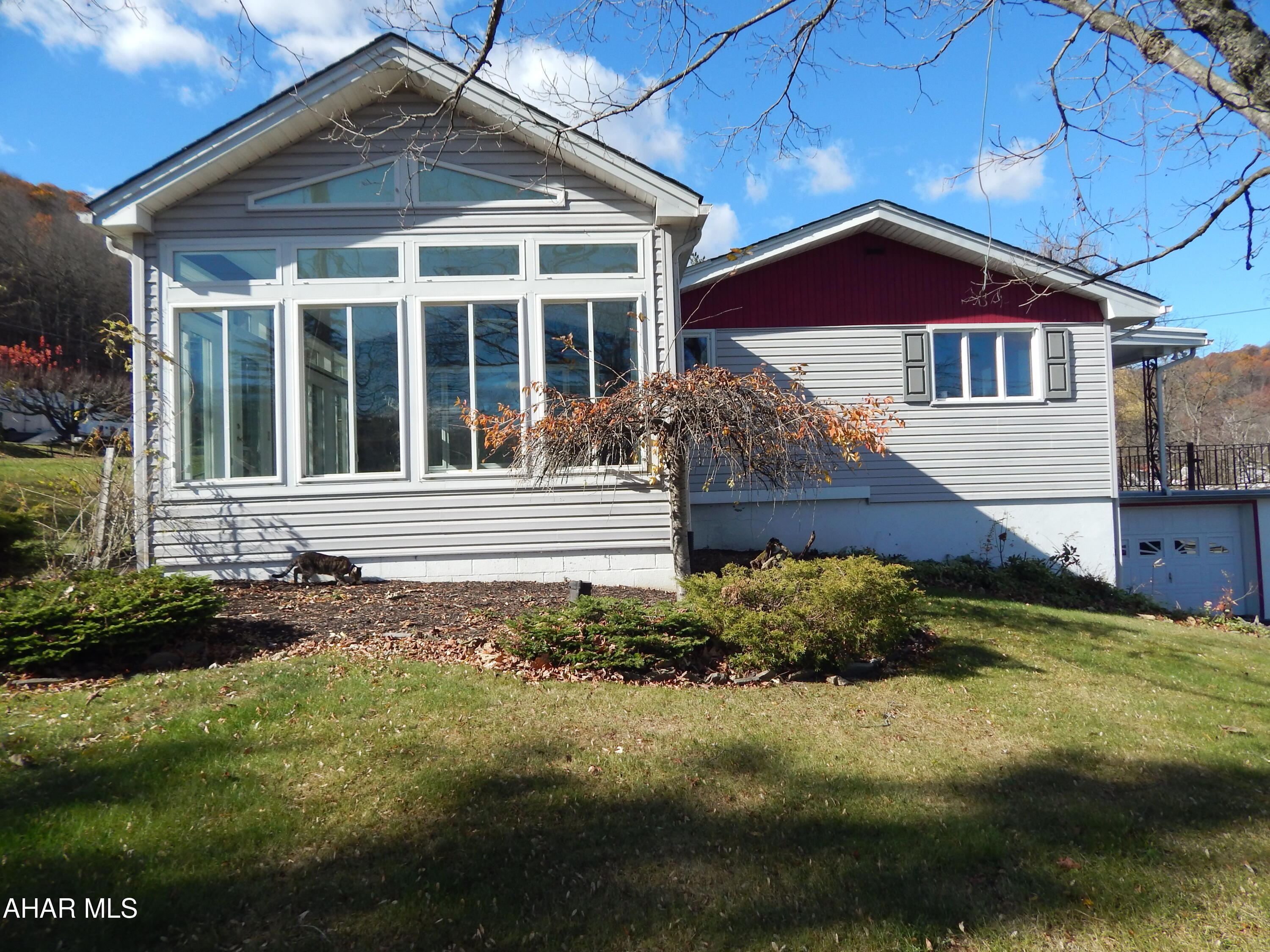 Maple Hollow - Residential