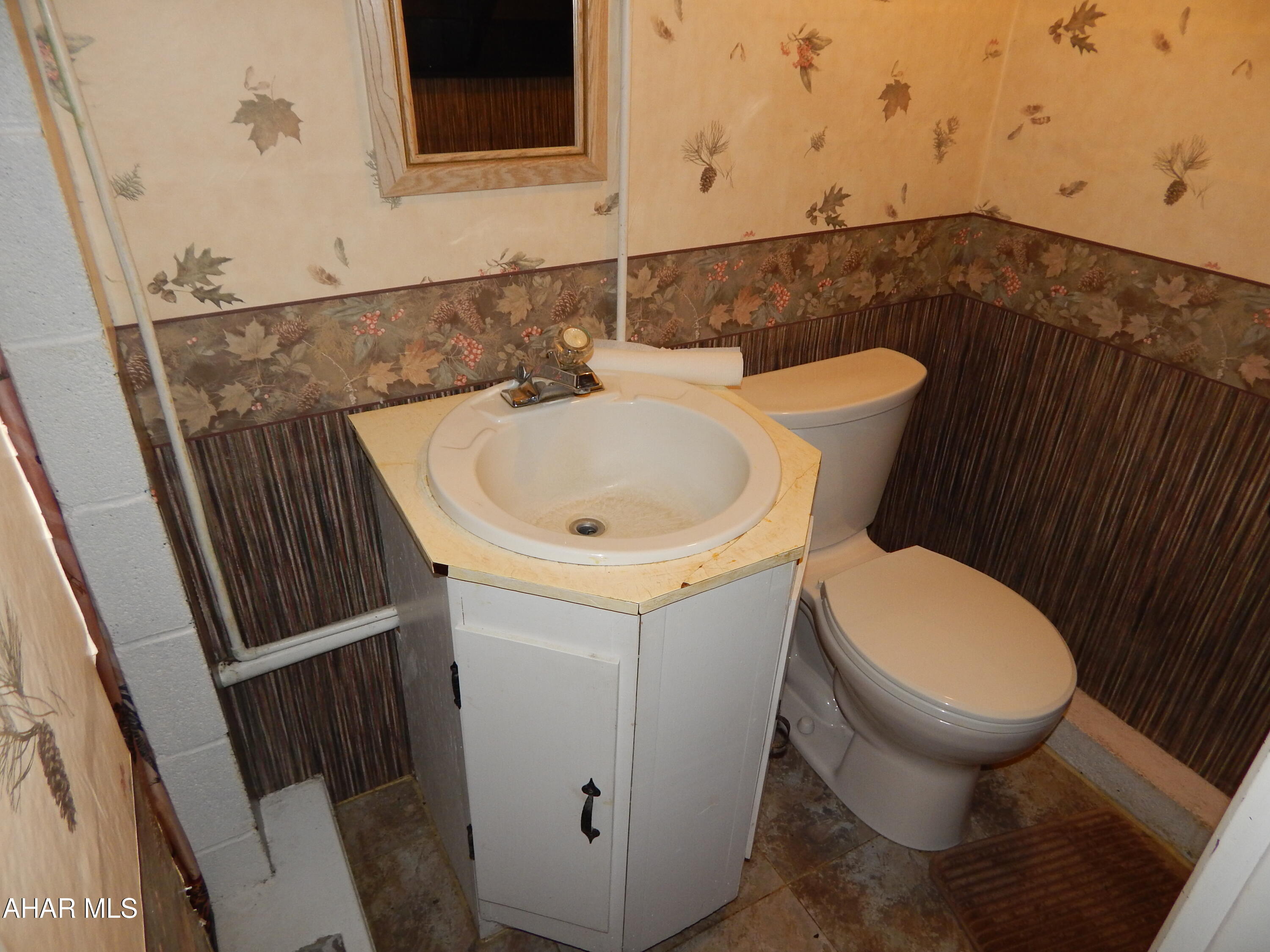 Maple Hollow - Residential