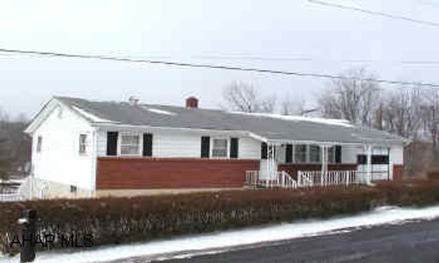 2 bedroom rancher in Thomastown. 1 car attached garage. Large lot