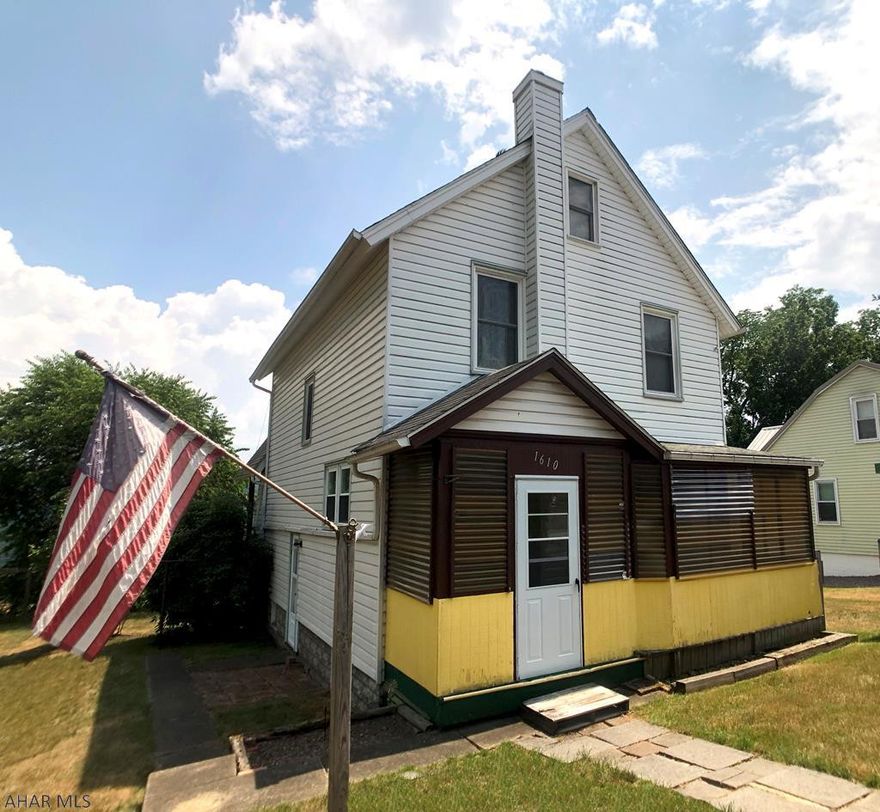Move right into this 2-story, three bedroom home in Ferndale School District! Main floor has a large living room with w/w carpet (HW under carpet) and a beautiful open stairway. All appliances included. Updated main bathroom with ceramic tile. Hardwood floors in all bedrooms and master bedroom with walk-in closet. Walk-up attic provides lots of storage!  Newer boiler!  Enjoy the great views from the flat backyard and rear covered porch. Close to hospitals, shopping, HGA Center and Roxbury Park!
