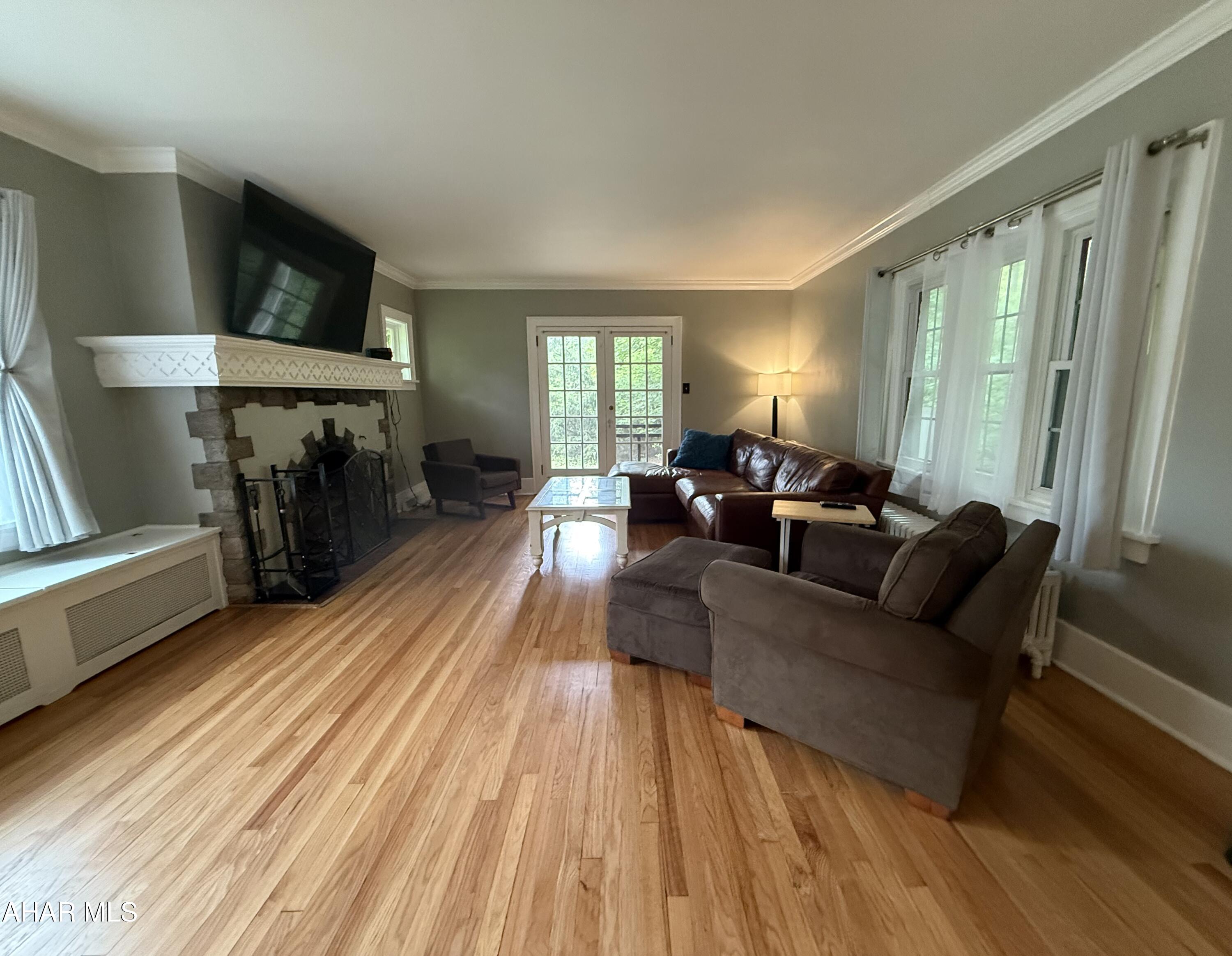 Mansion Park - Residential