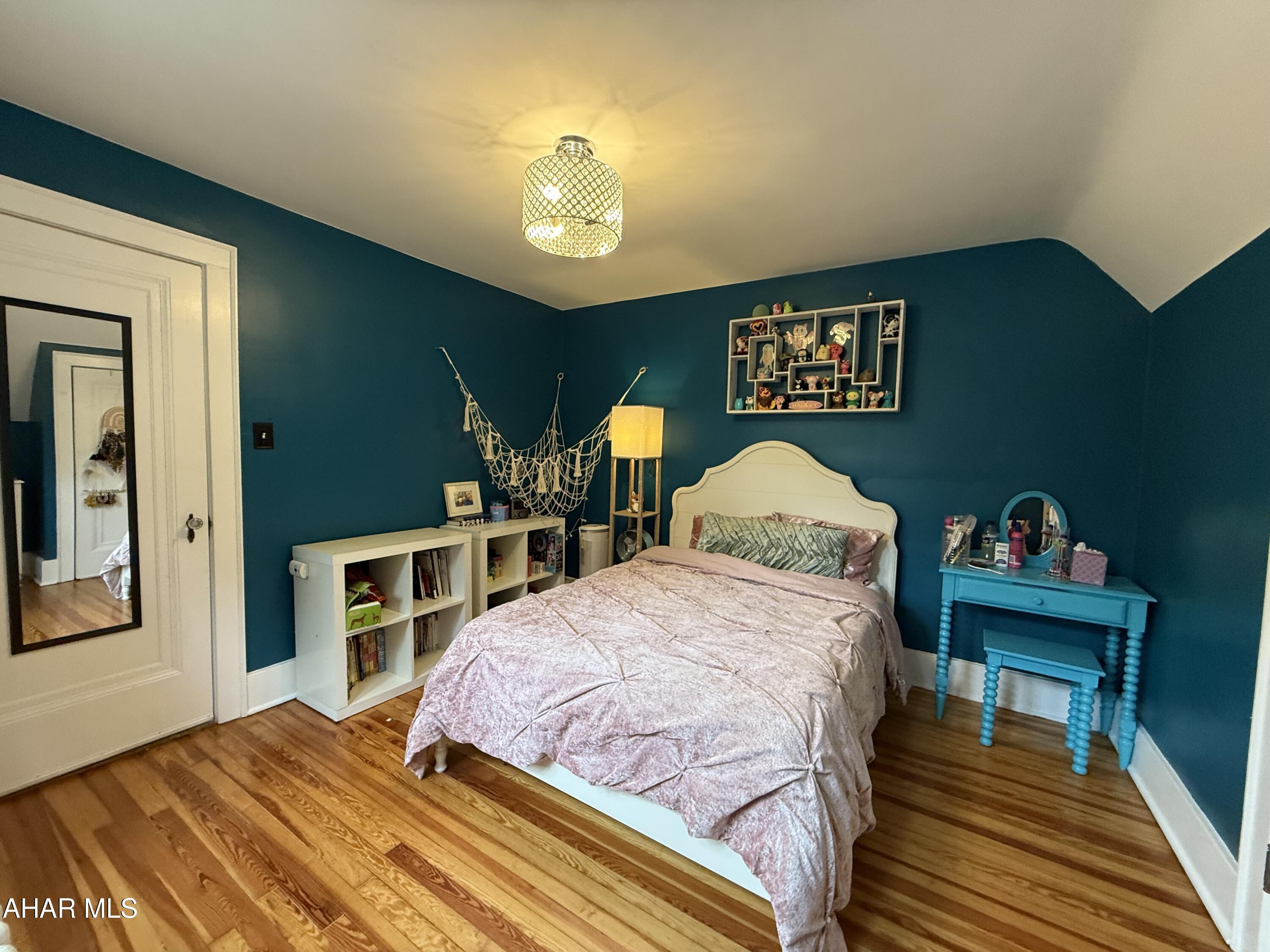 Mansion Park - Residential