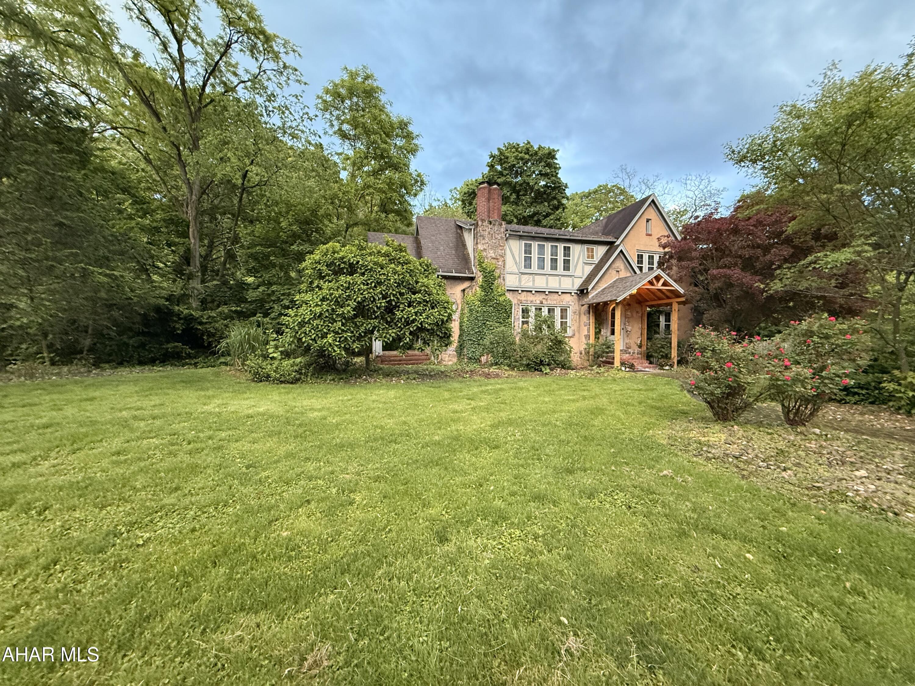 Mansion Park - Residential