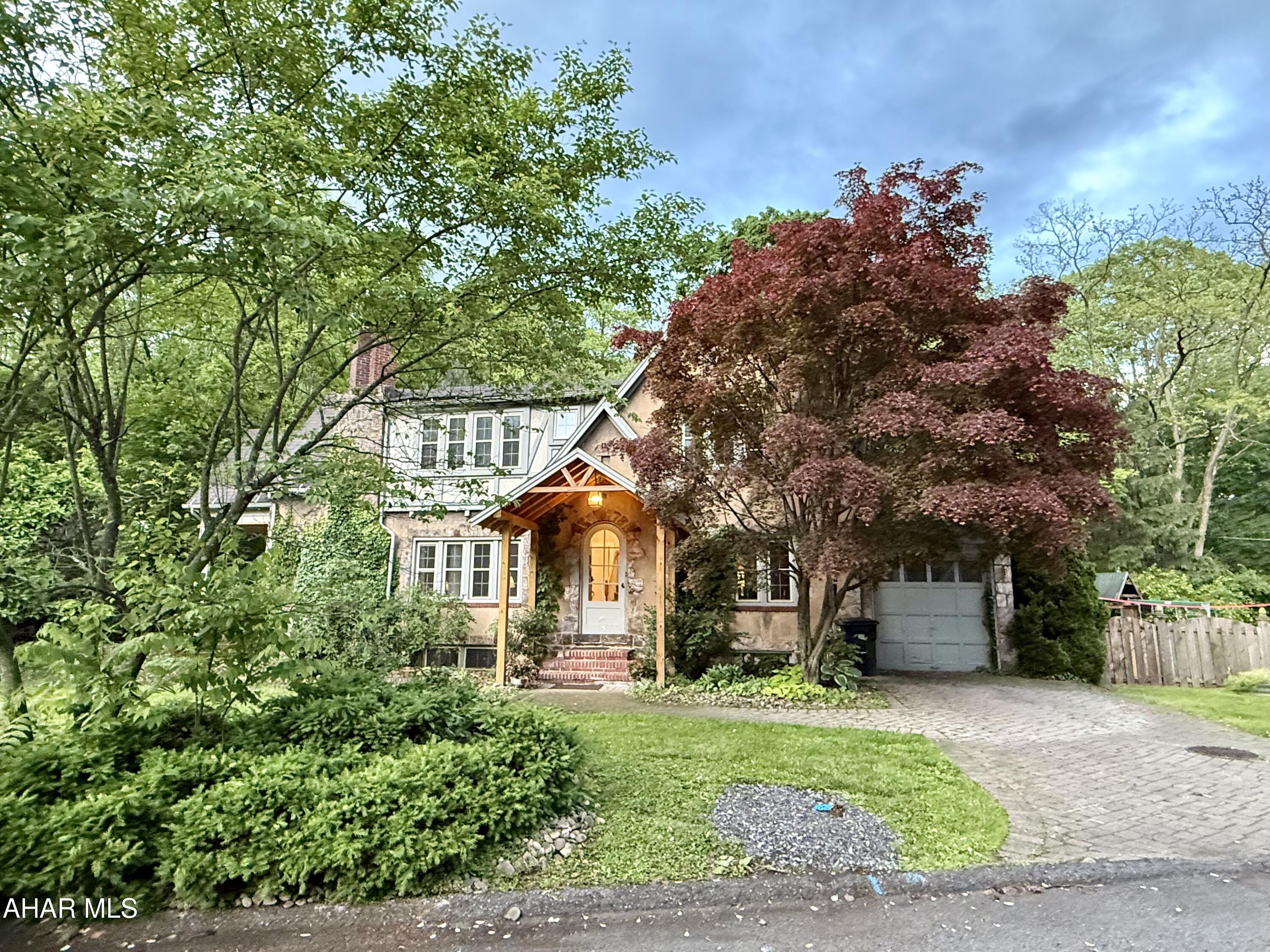 Mansion Park - Residential