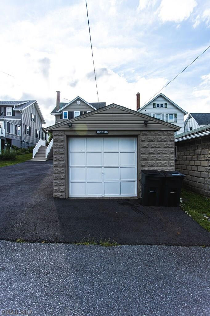 Unknown - Residential