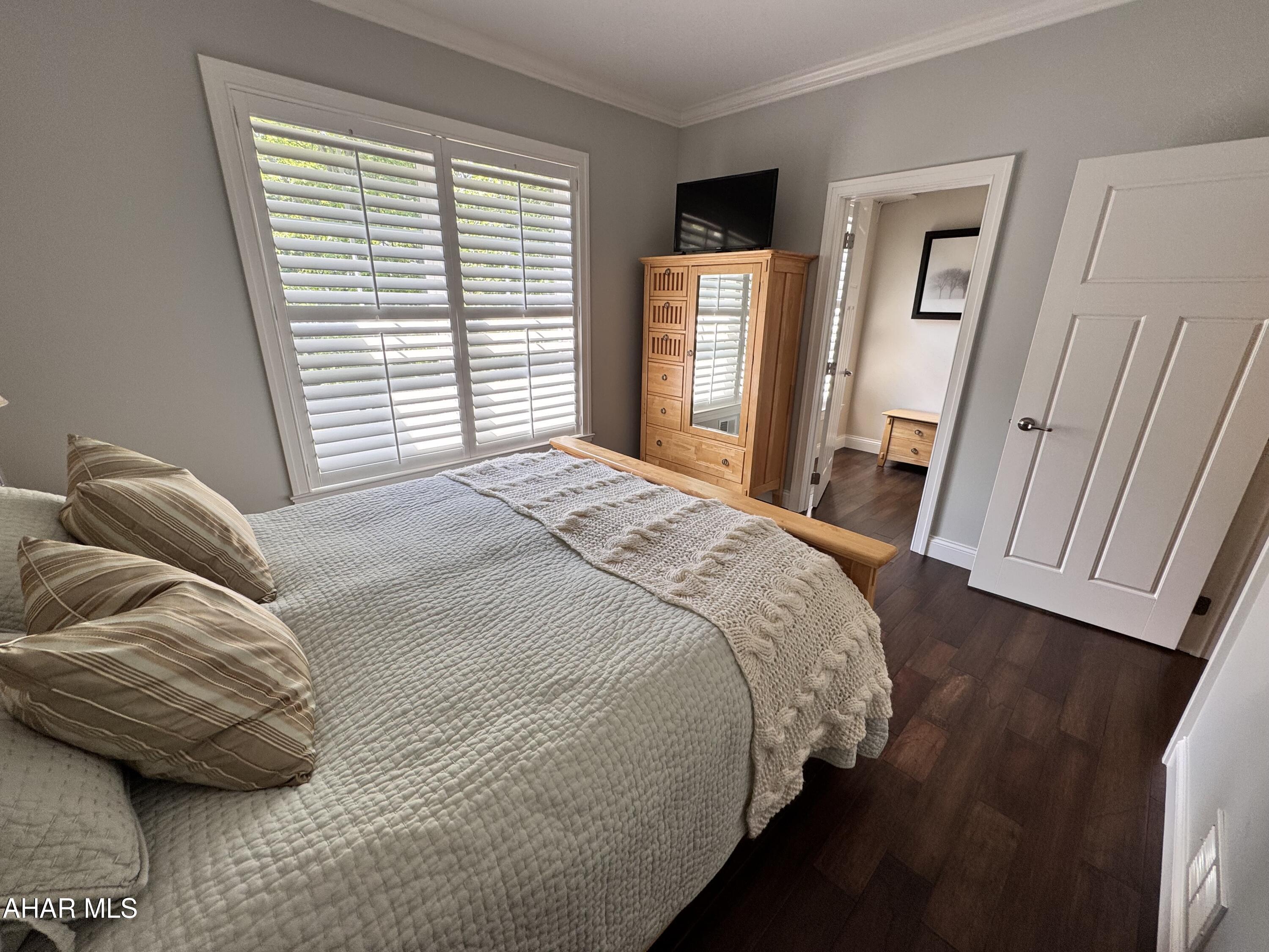 Sylvan East - Residential