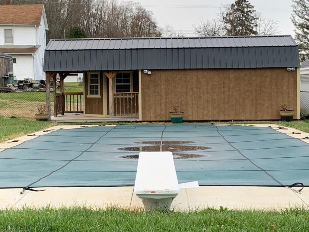 East Loop - Residential