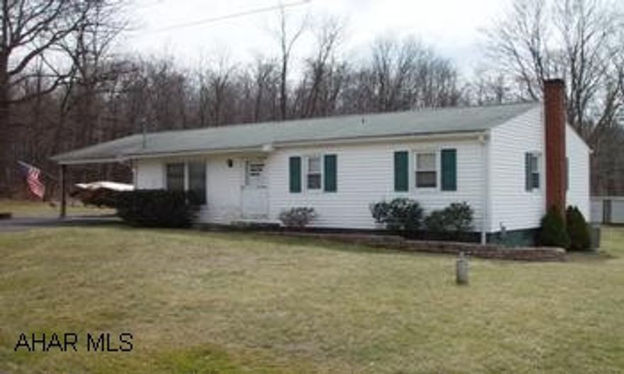 Rancher 2BR/2BA, central air, carport, level lot, close to hospital and shopping. Nice 2BR Ranch home close to hospital and shopping.