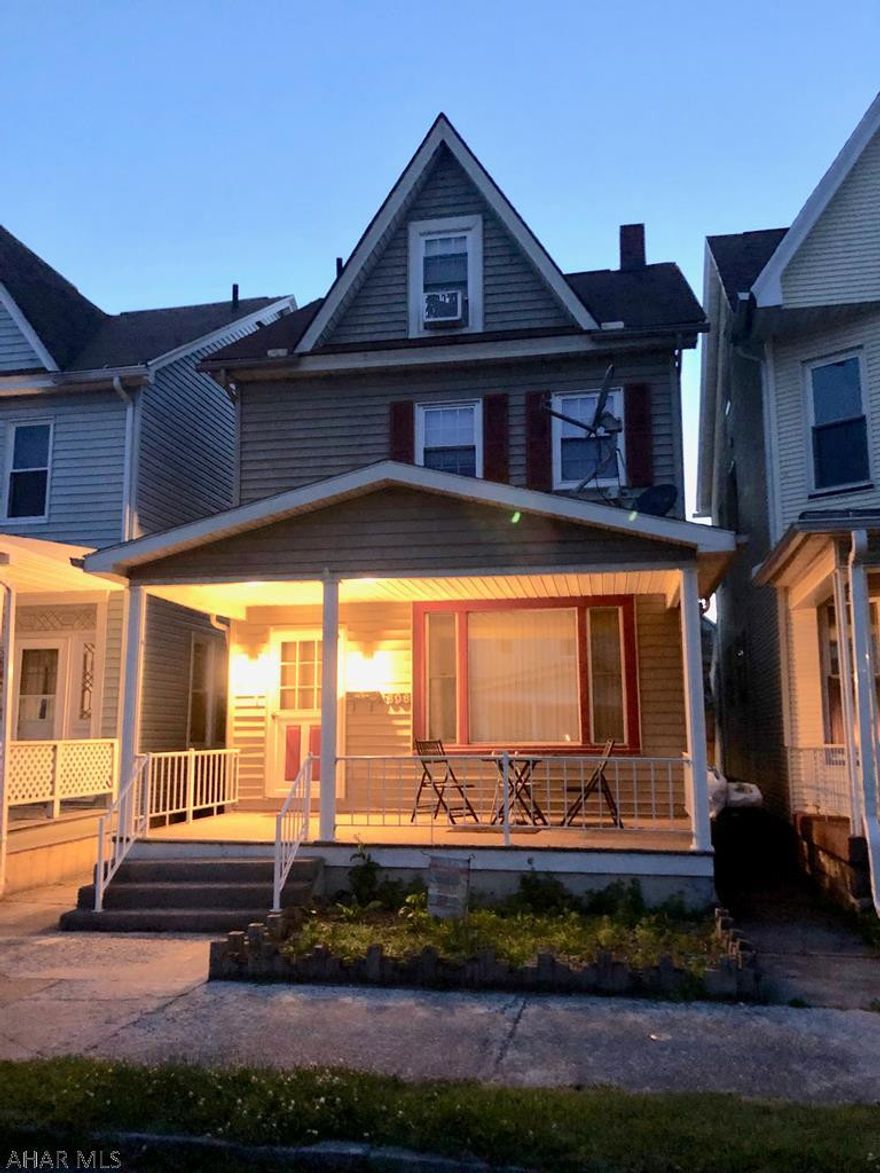 Updated home with skylights in kitchen and bathroom. 2 br and large finished attic with heat/Air for 3rd BR. Fenced yard, C/A, off street parking, deck. Seller is a PA licensed Realtor.