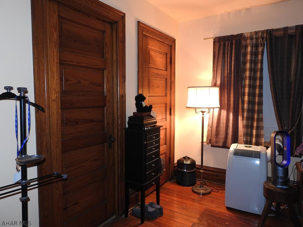 Calvert Hills - Residential