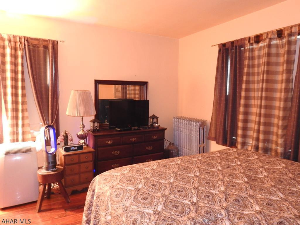 Calvert Hills - Residential