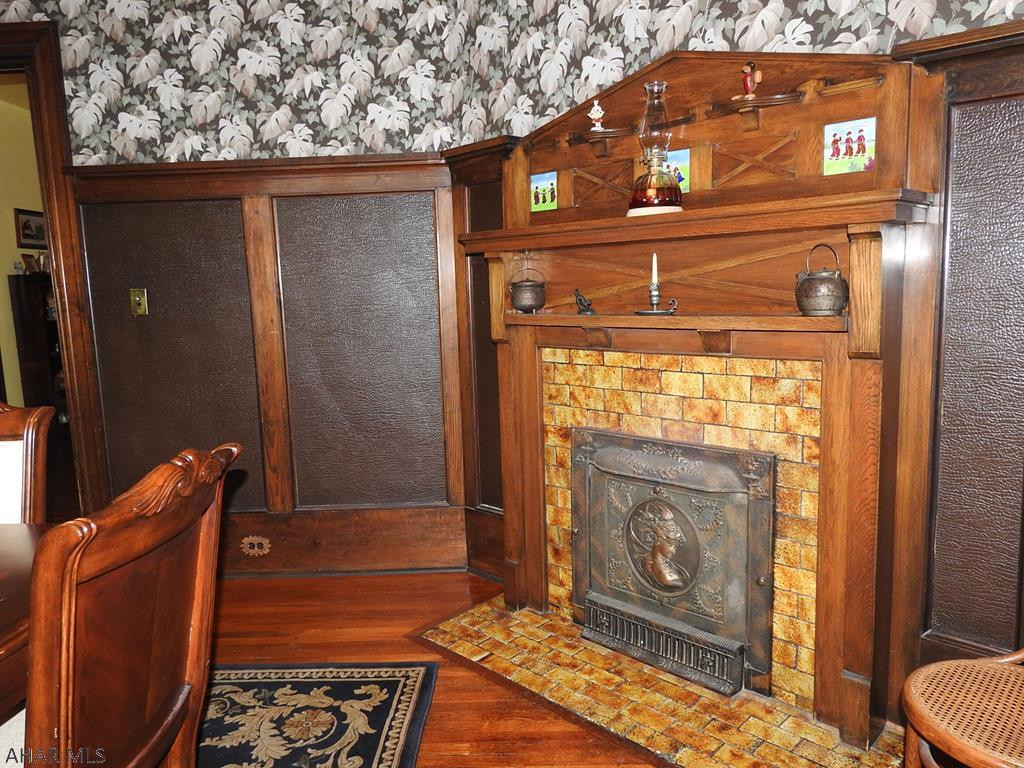 Calvert Hills - Residential