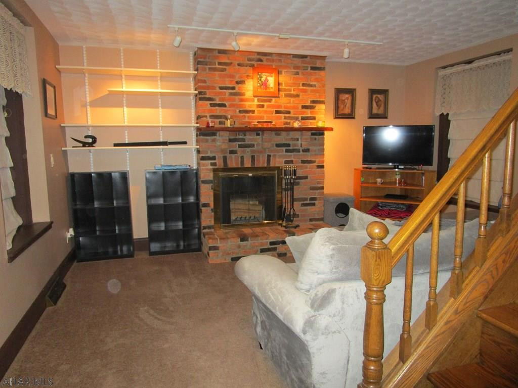 Hollidaysburg - Residential