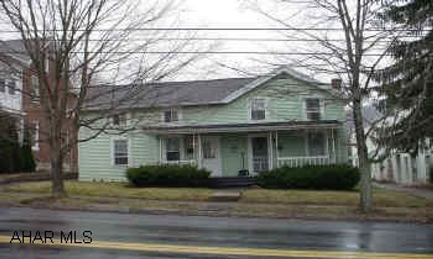 2 story duplex Great income producer! Appliances included and off street parking.  well kept two unit with 2 or 3 bedrooms each.