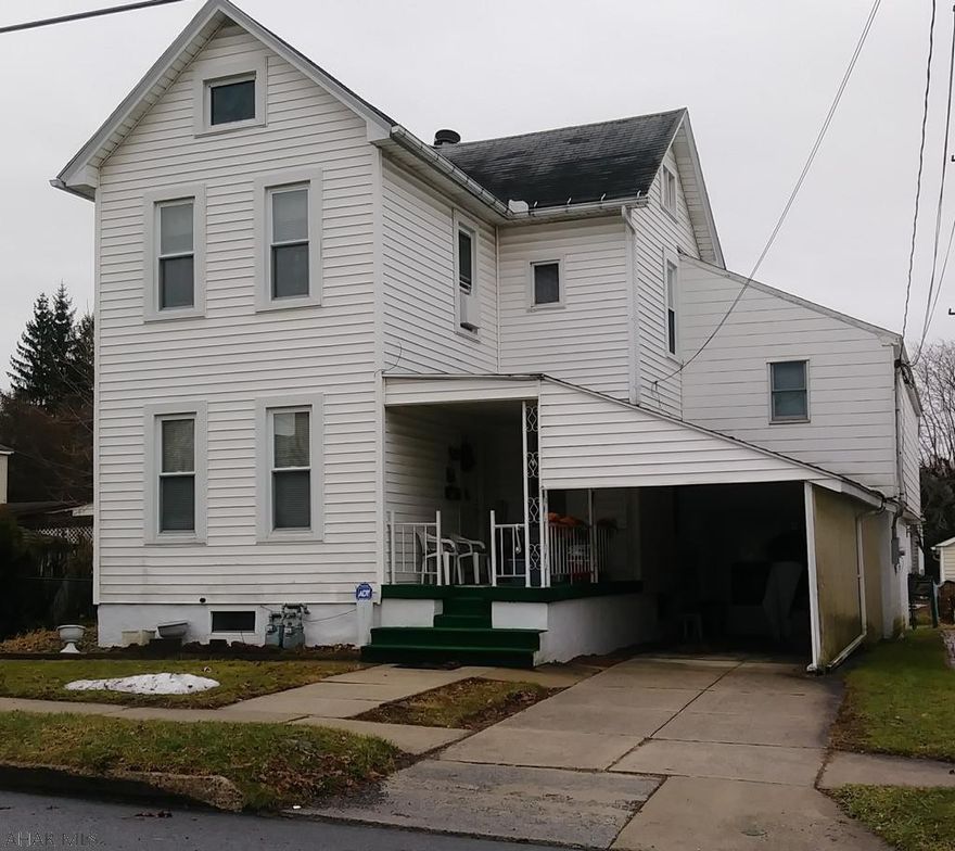 Priced to sell and a Great Investment located in Cresson.   Buyer to verify square feet and taxes. AS-IS