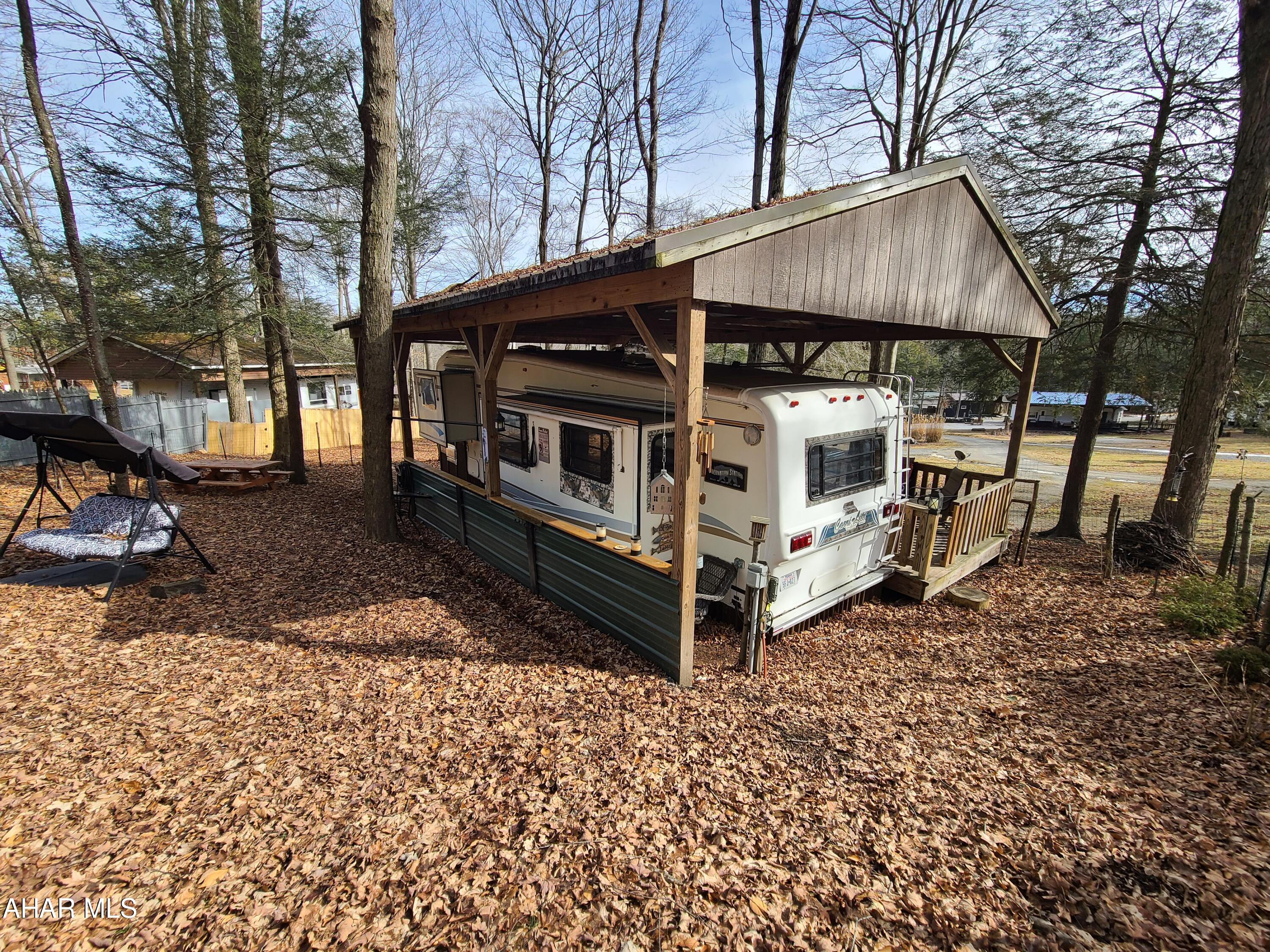 Glendale Yearound - Residential