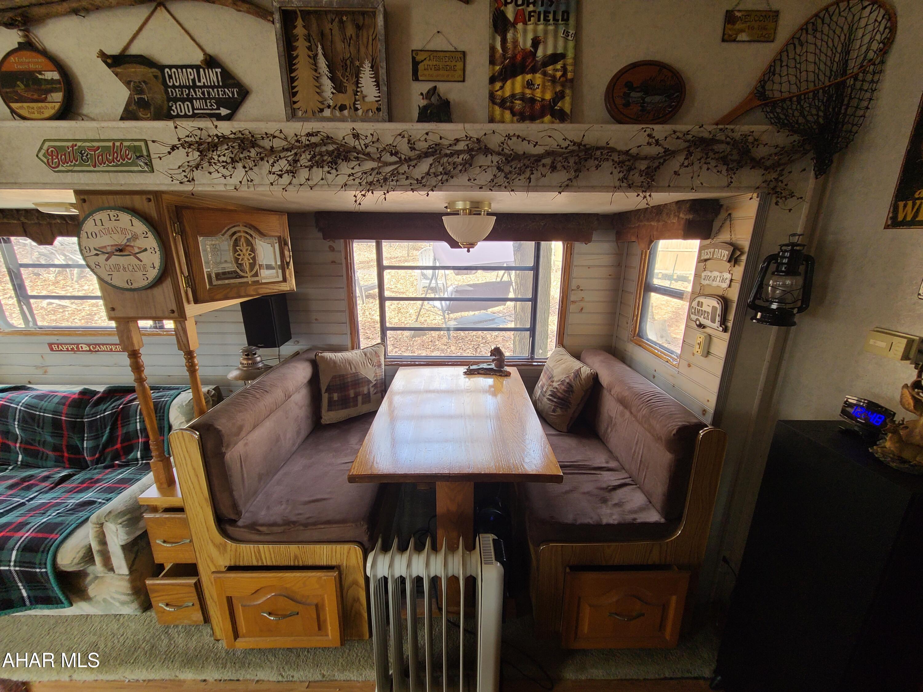 Glendale Yearound - Residential