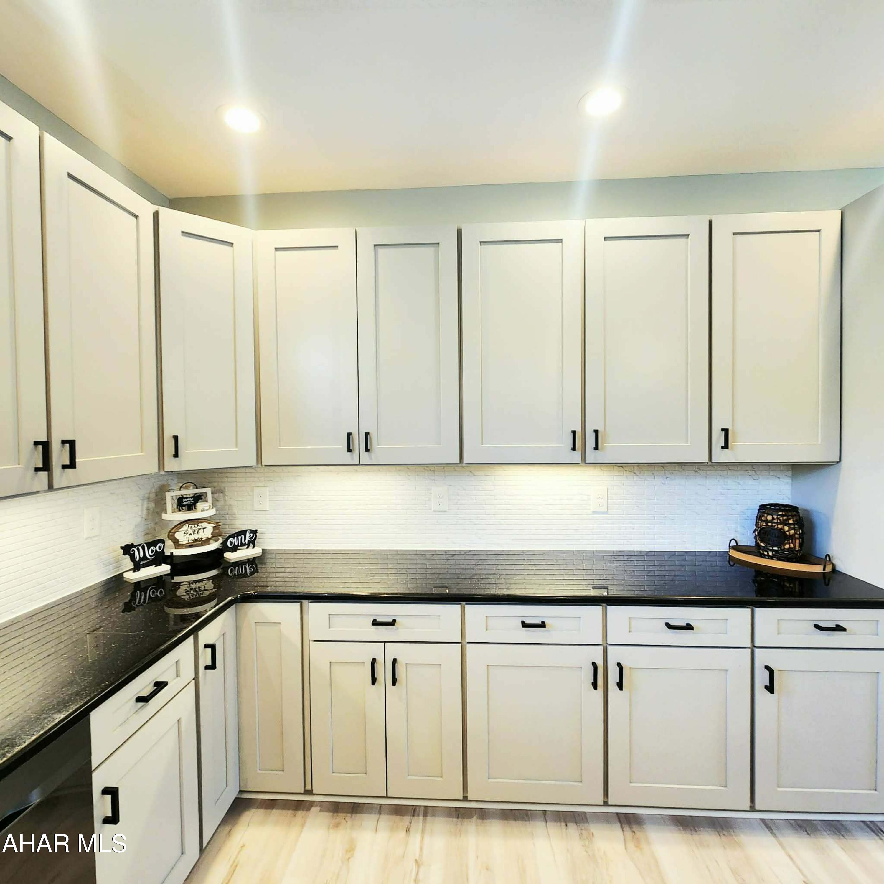 Scotch Valley - Residential