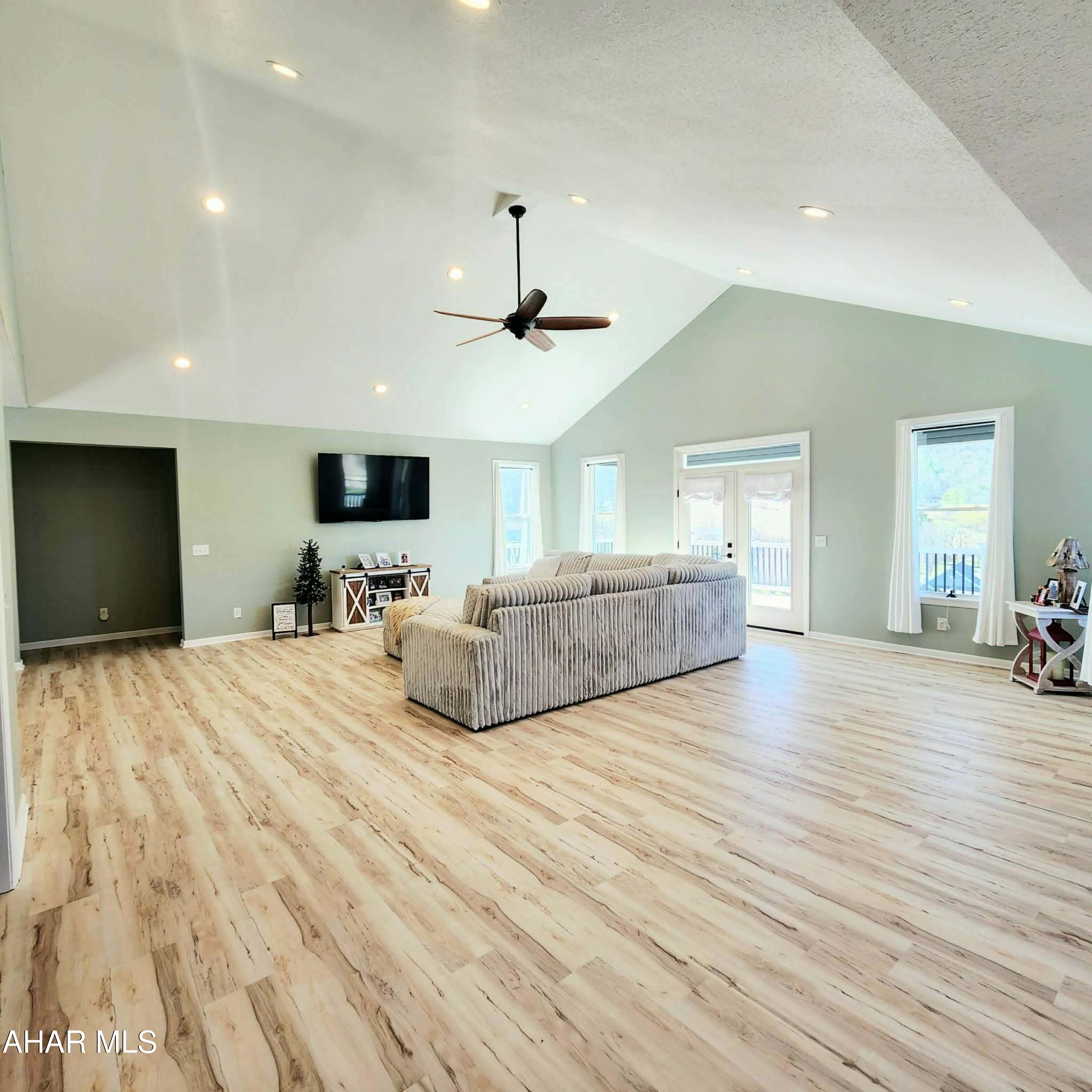 Scotch Valley - Residential