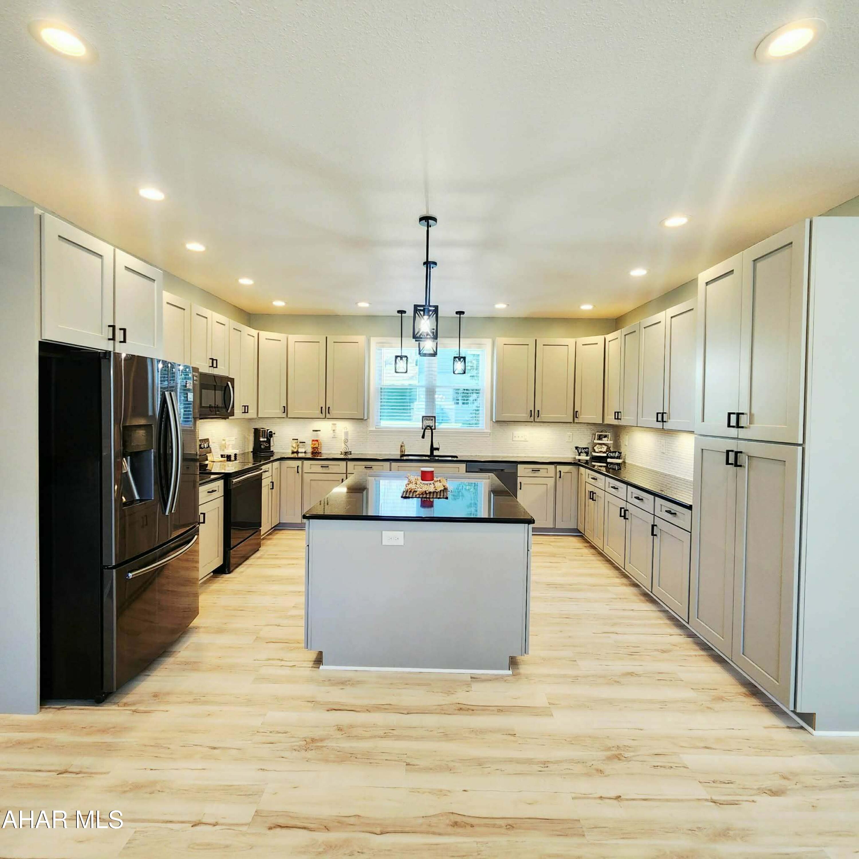 Scotch Valley - Residential