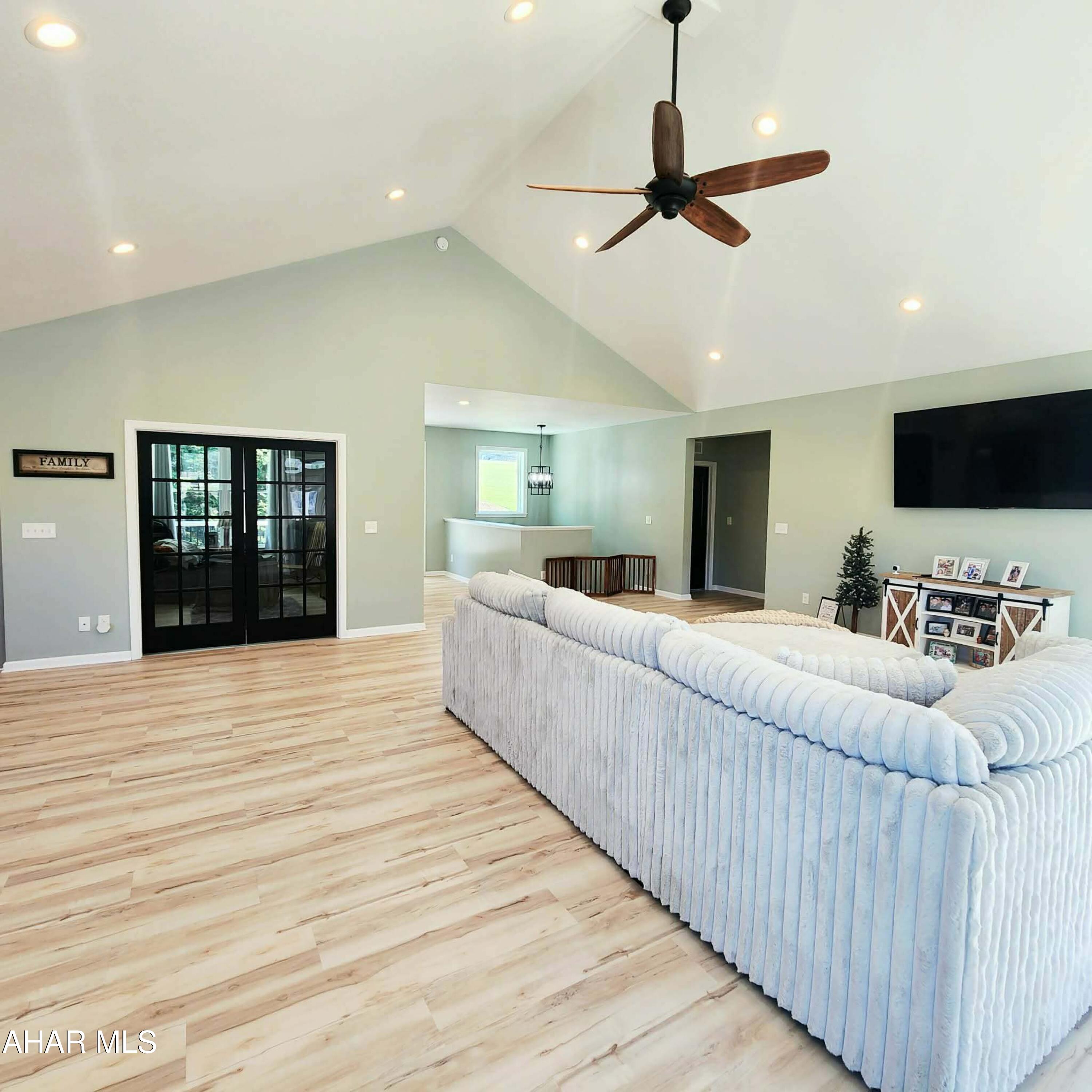 Scotch Valley - Residential