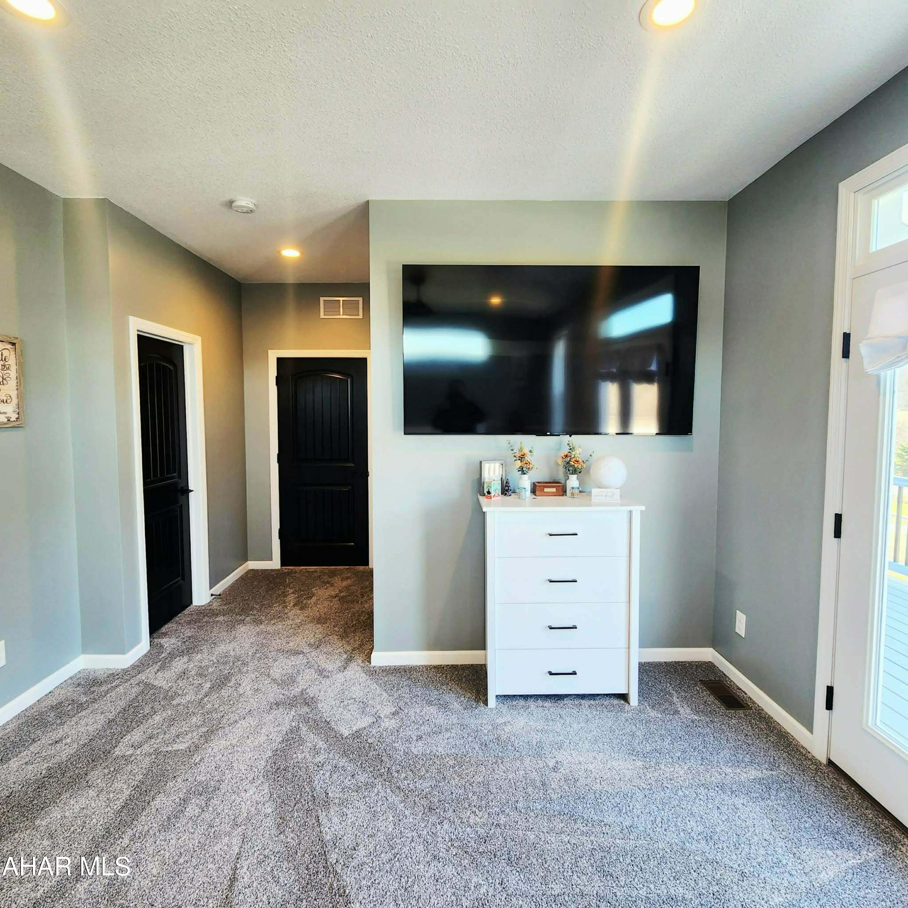 Scotch Valley - Residential