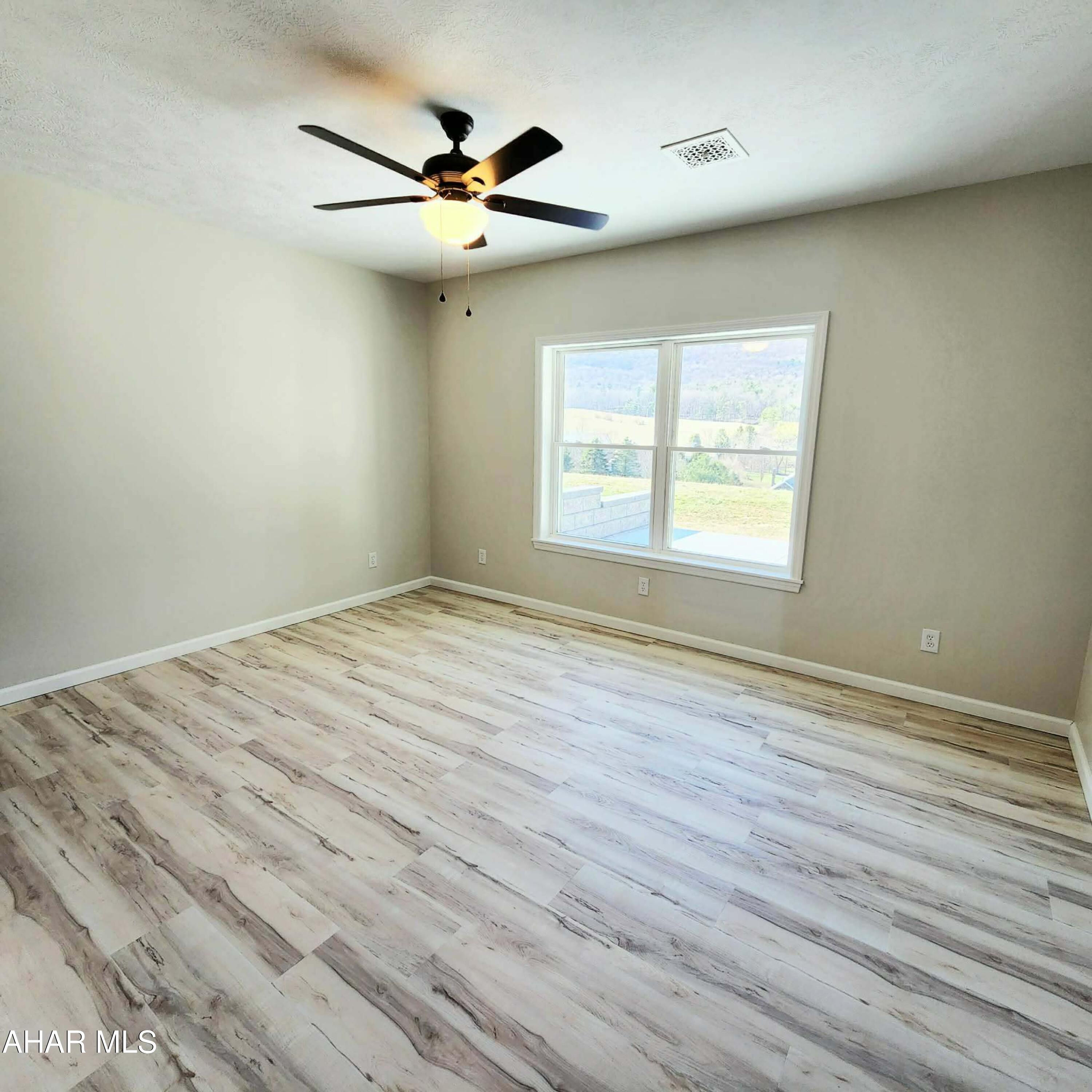 Scotch Valley - Residential