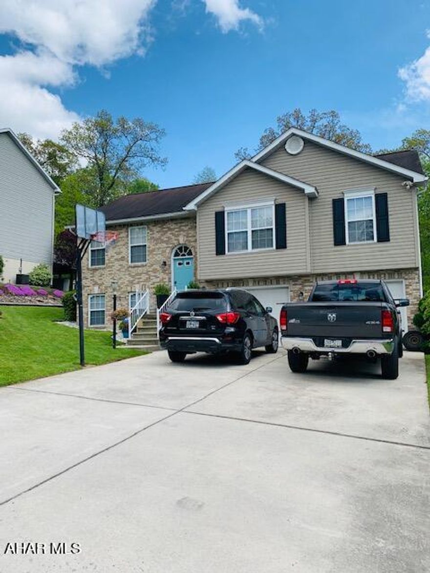 This lovely home boasts a classic bi-level design, which provides a spacious and open feel while maximizing the use of space. The kitchen has been remodeled with new cabinets, flooring, and light fixtures. It's the perfect place for culinary enthusiasts to create their favorite dishes. Enjoy the beautiful Pennsylvania seasons in your private backyard. Stay cool in the summer in the inground swimming pool.

Seller will review all offers on November 5th at 5PM.