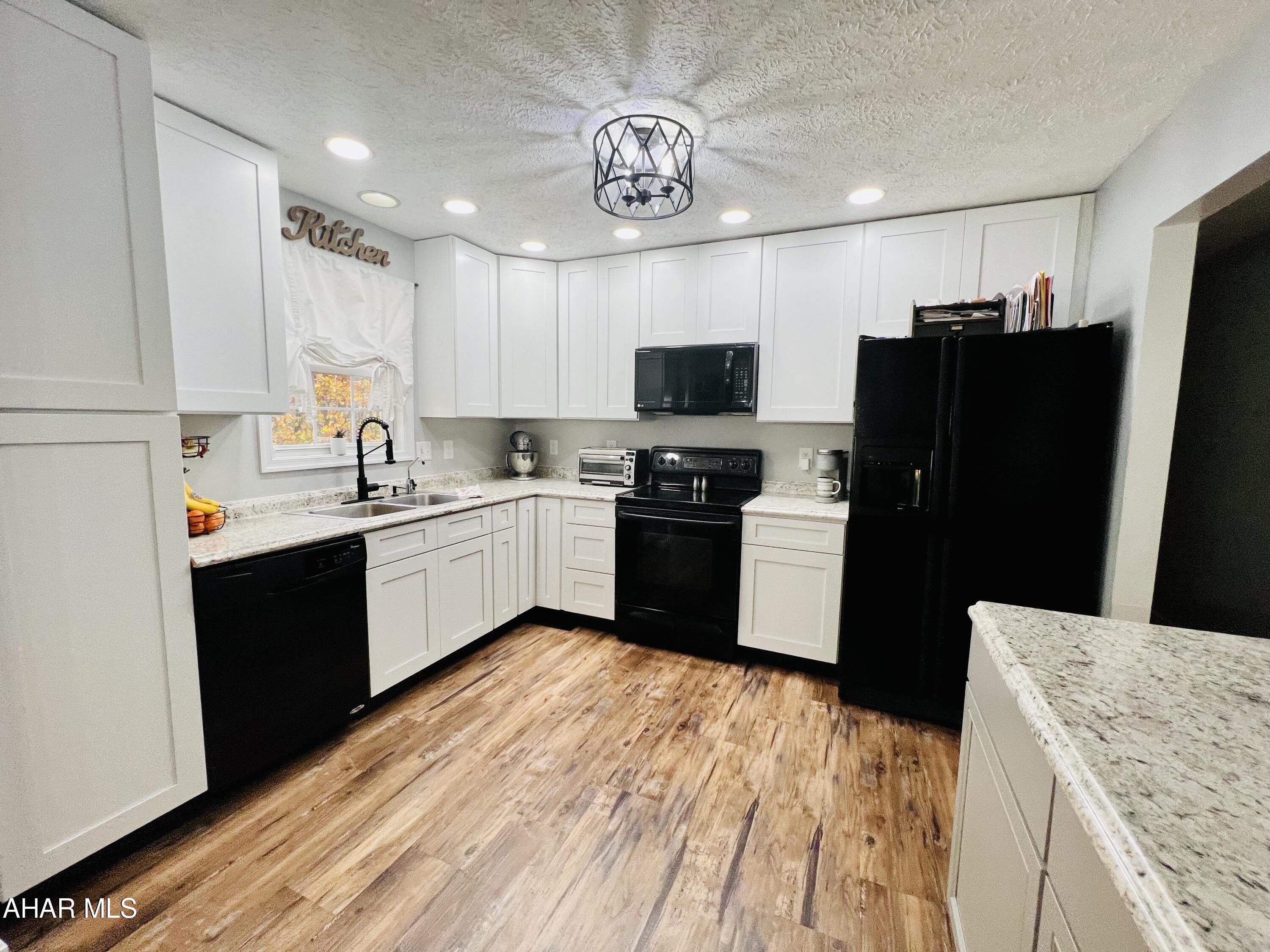 Chapel Hill Estates - Residential