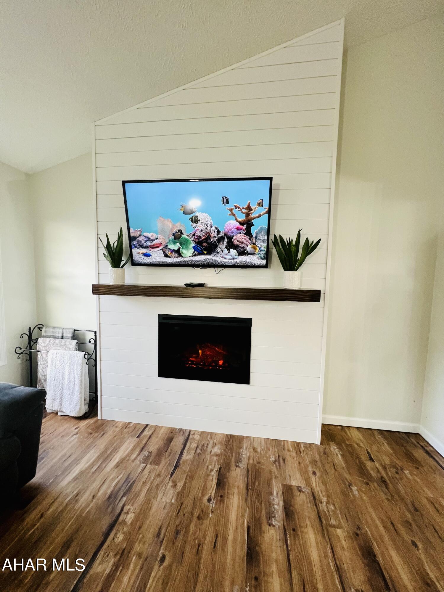 Chapel Hill Estates - Residential