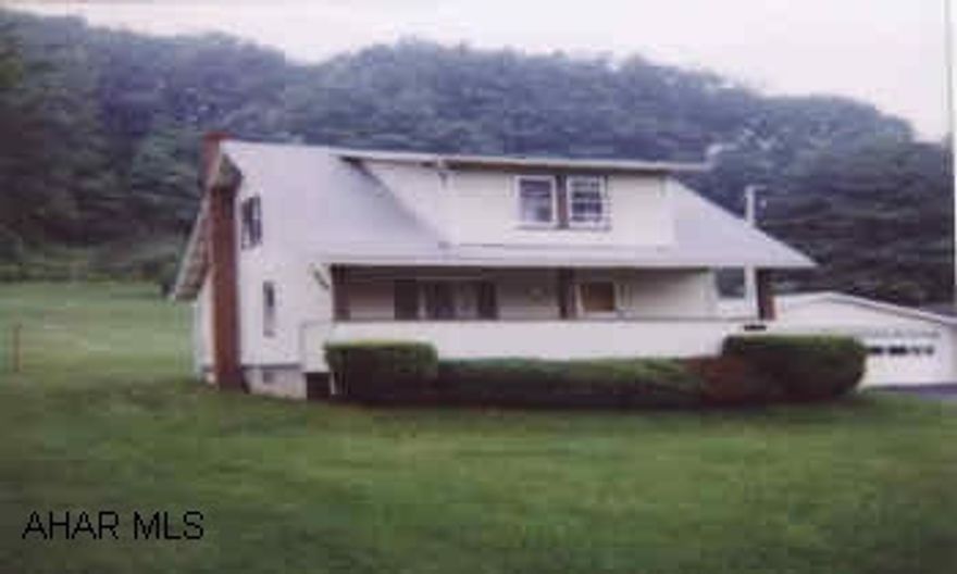 PROPERTY HAS COMMERCIAL POSSIBILITIES!!  1 ACRE OF PRIME GROUND IN GREENWOOD AREA.