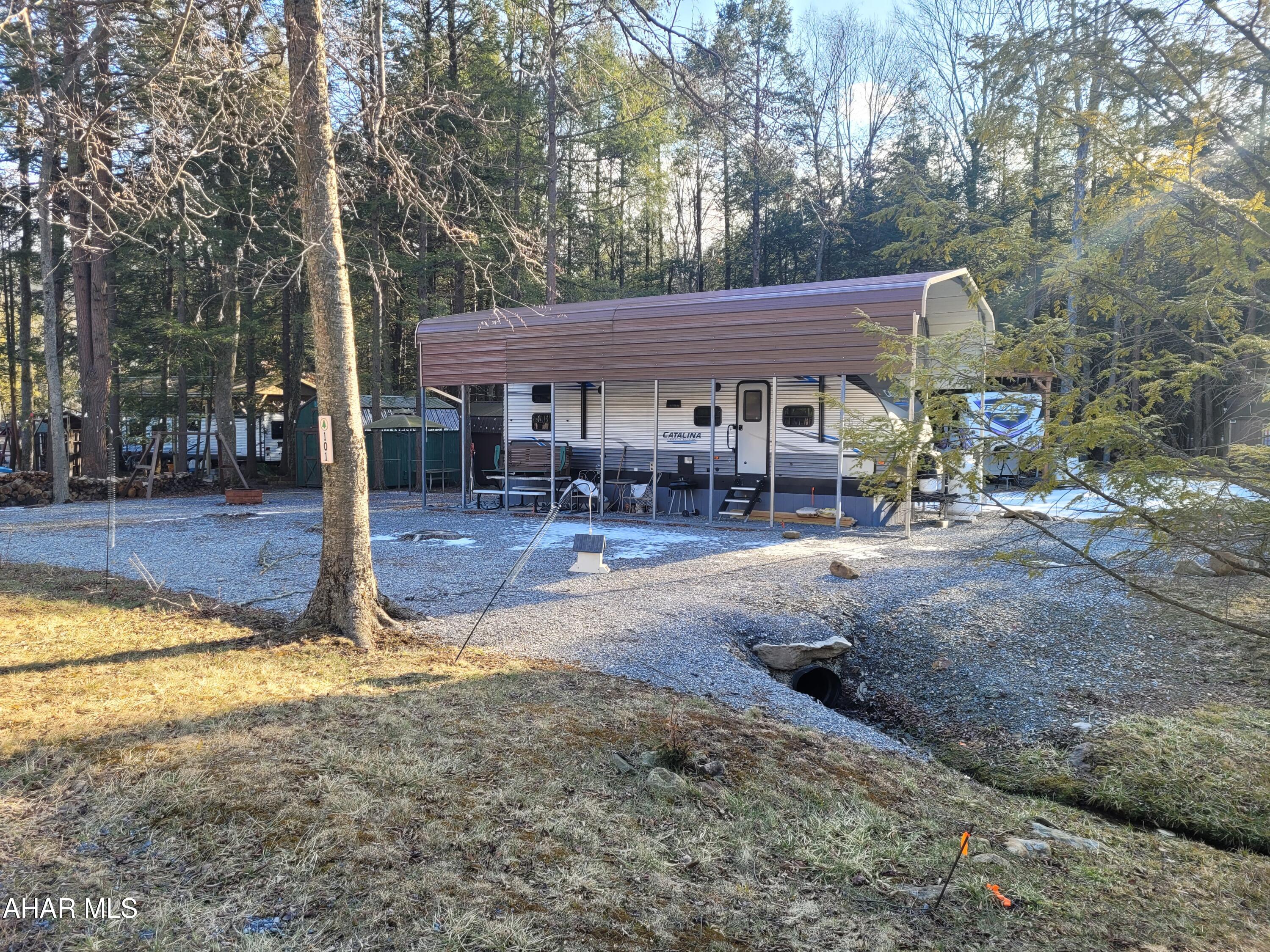 Glendale Yearound - Residential