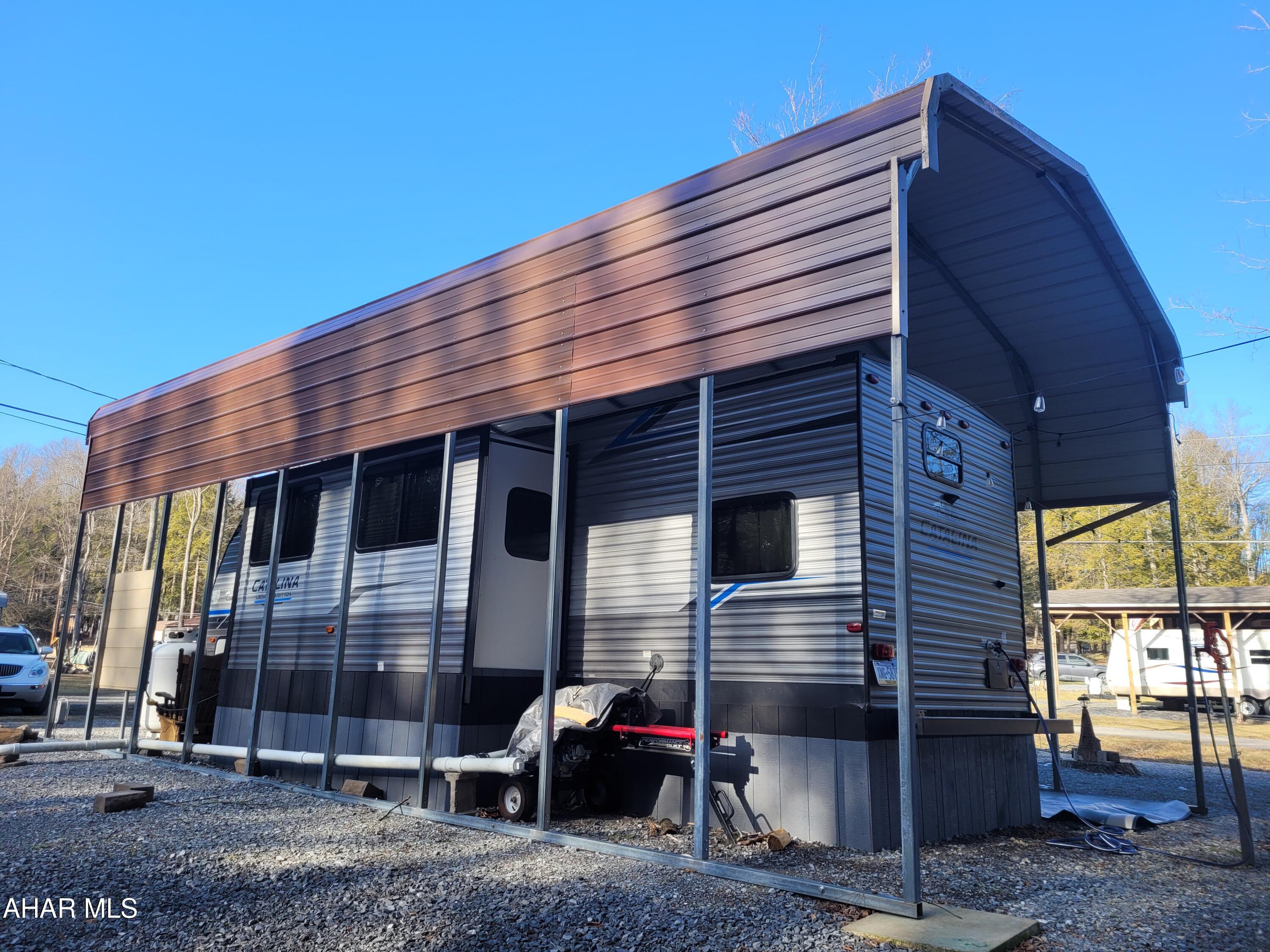 Glendale Yearound - Residential