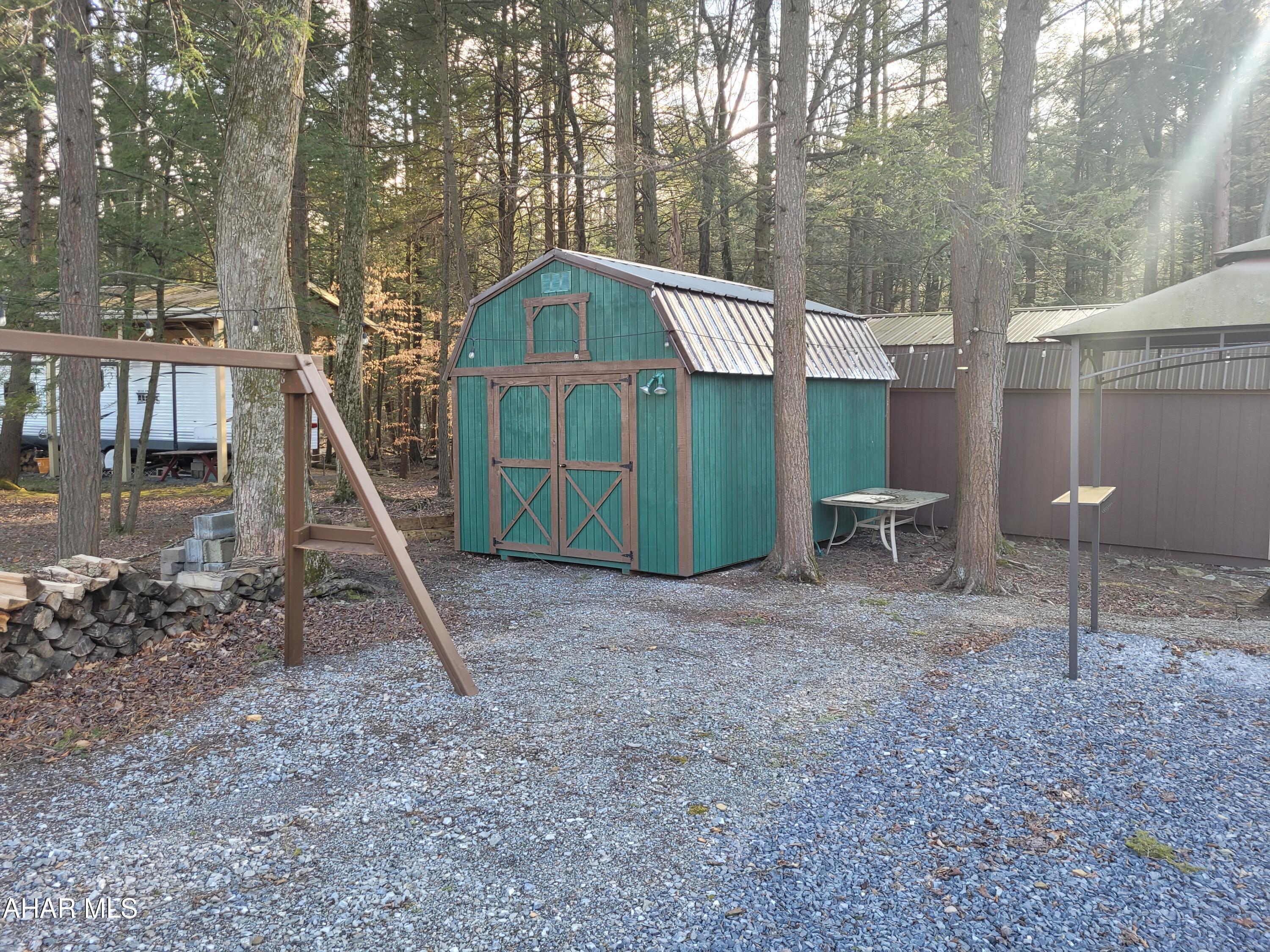 Glendale Yearound - Residential