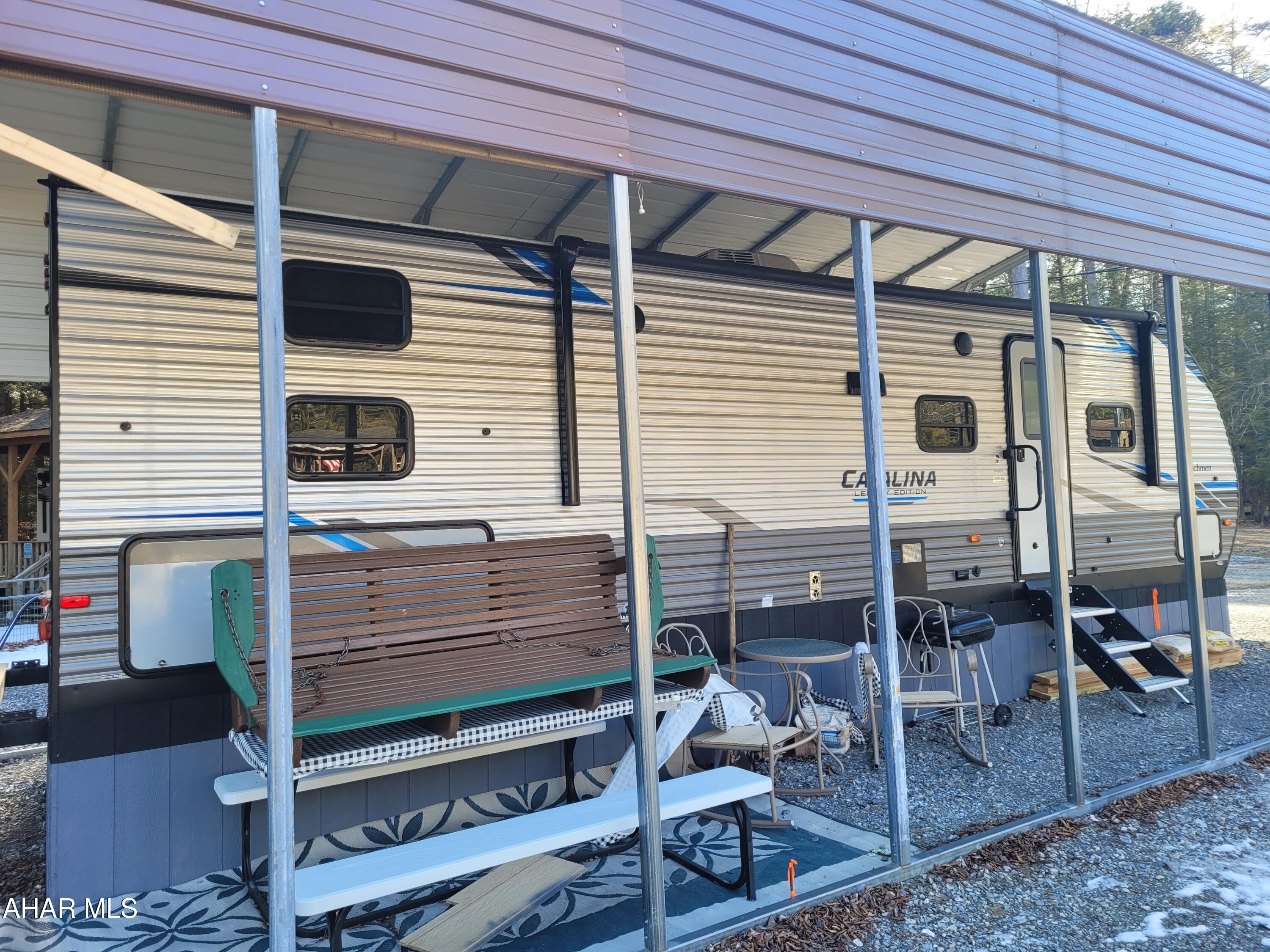 Glendale Yearound - Residential