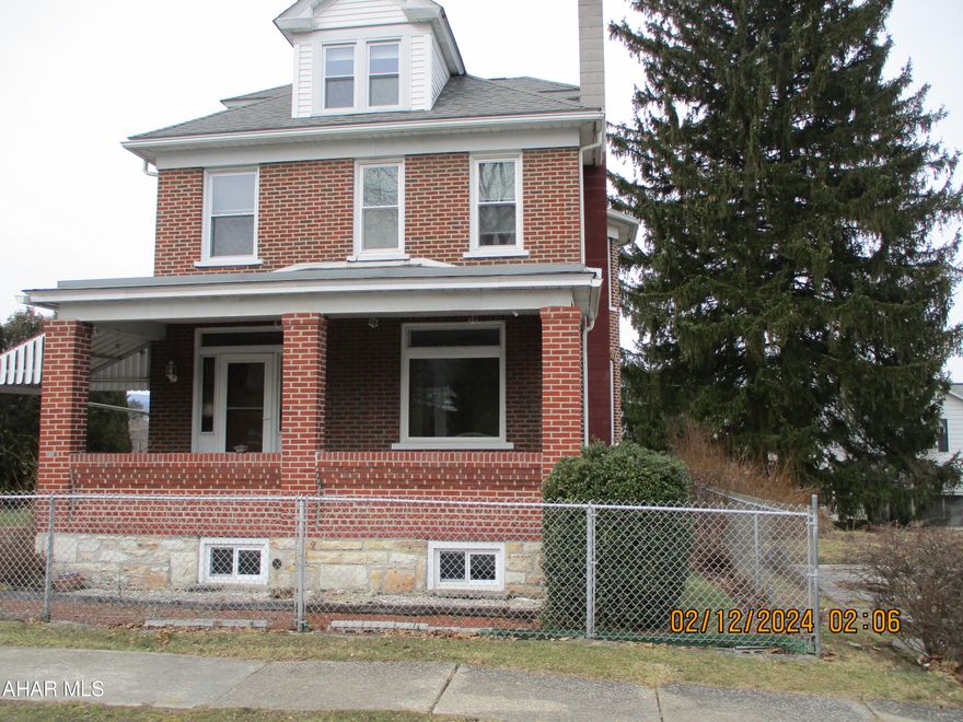 Lovely brick home in pleasant East End.  Lots of space for gardens or play areas, even add your own swimming pool!  Newer windows throughout, spacious living and dining rooms and a first floor bath.  Two comfortable bedrooms, an office and full bath on the second floor.  Third floor is unfinished.   Enclosed rear porch and gracious covered front porch.  SELLER WILL MAKE NO IMPROVEMENTS.