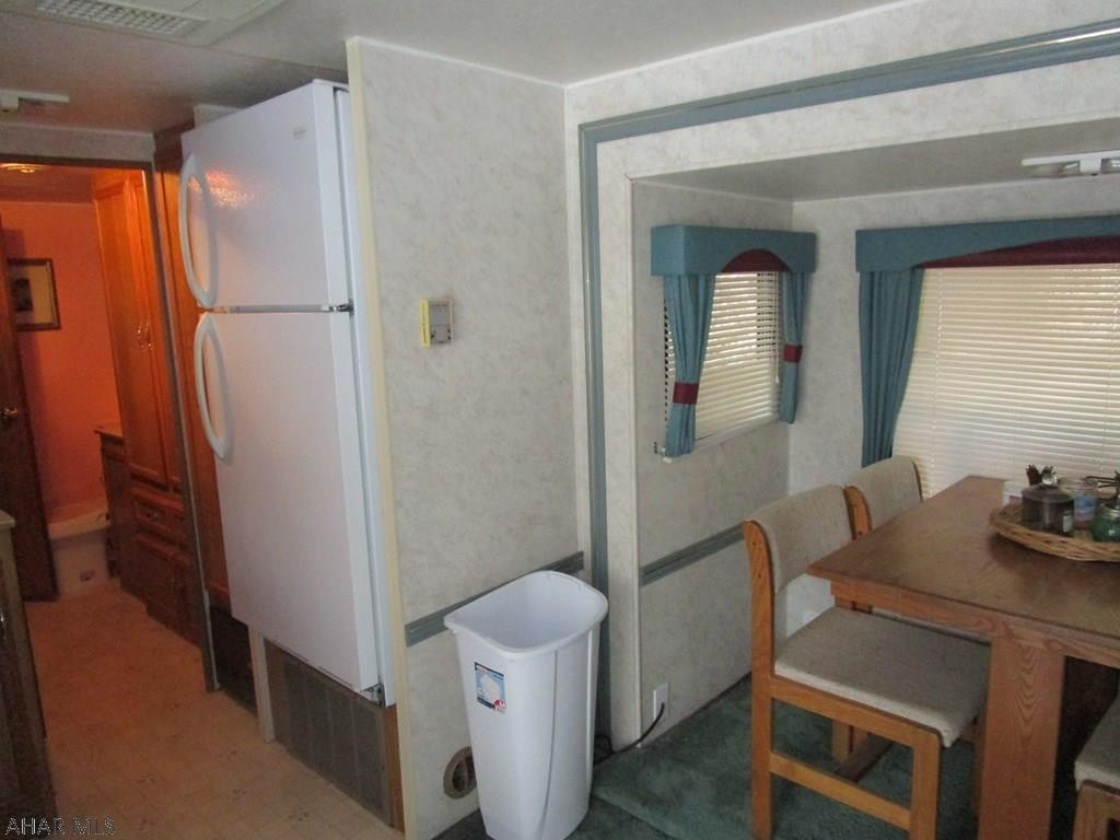 Glendale Yearound - Residential