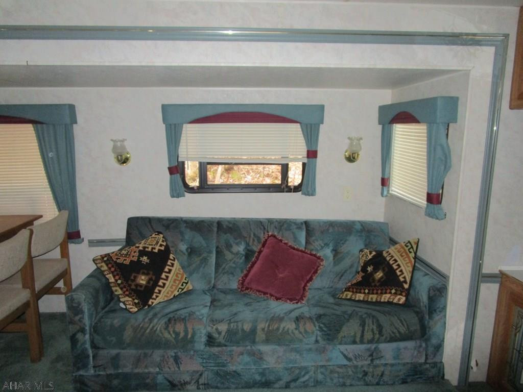 Glendale Yearound - Residential