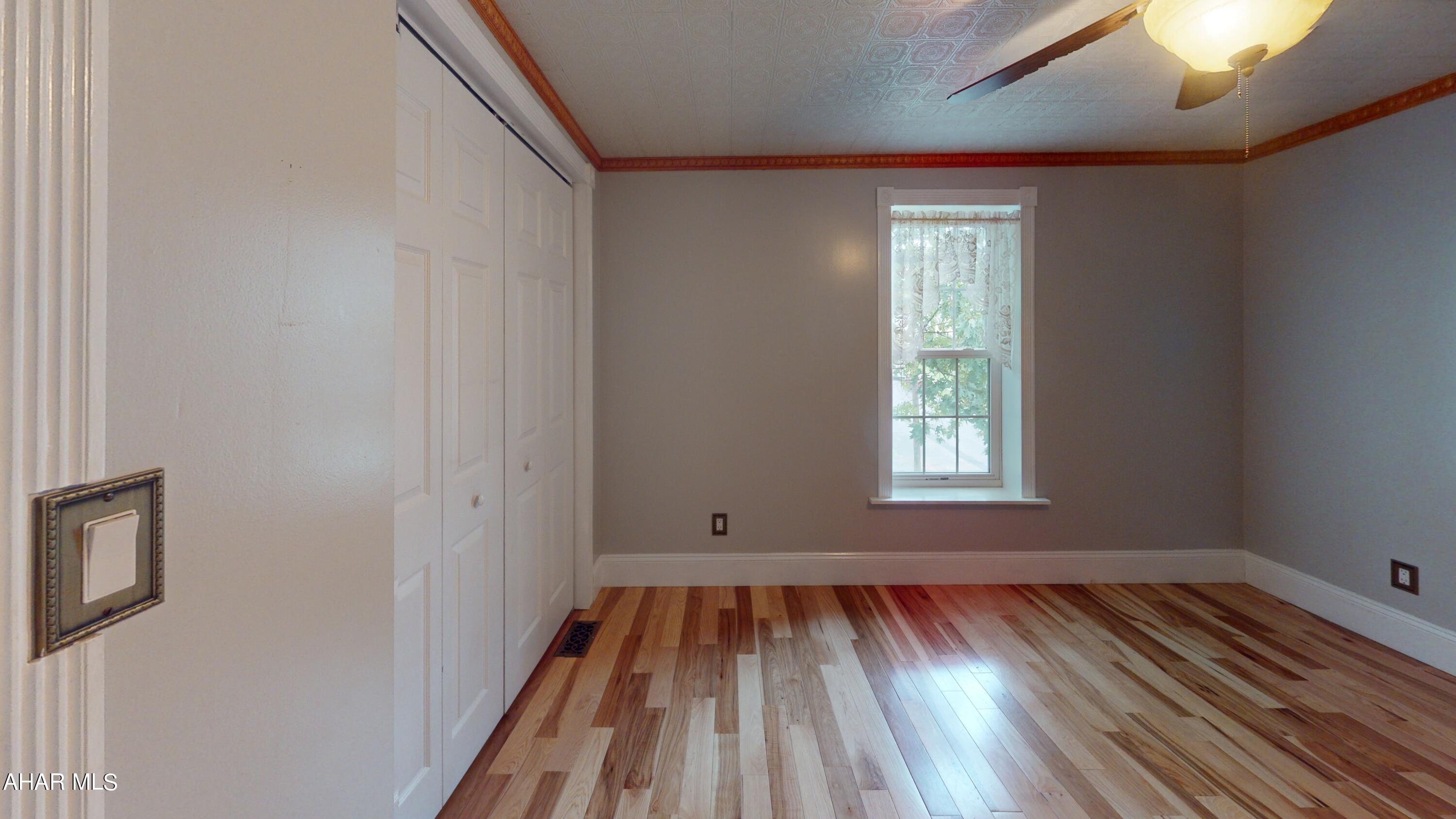 Juniata - Residential