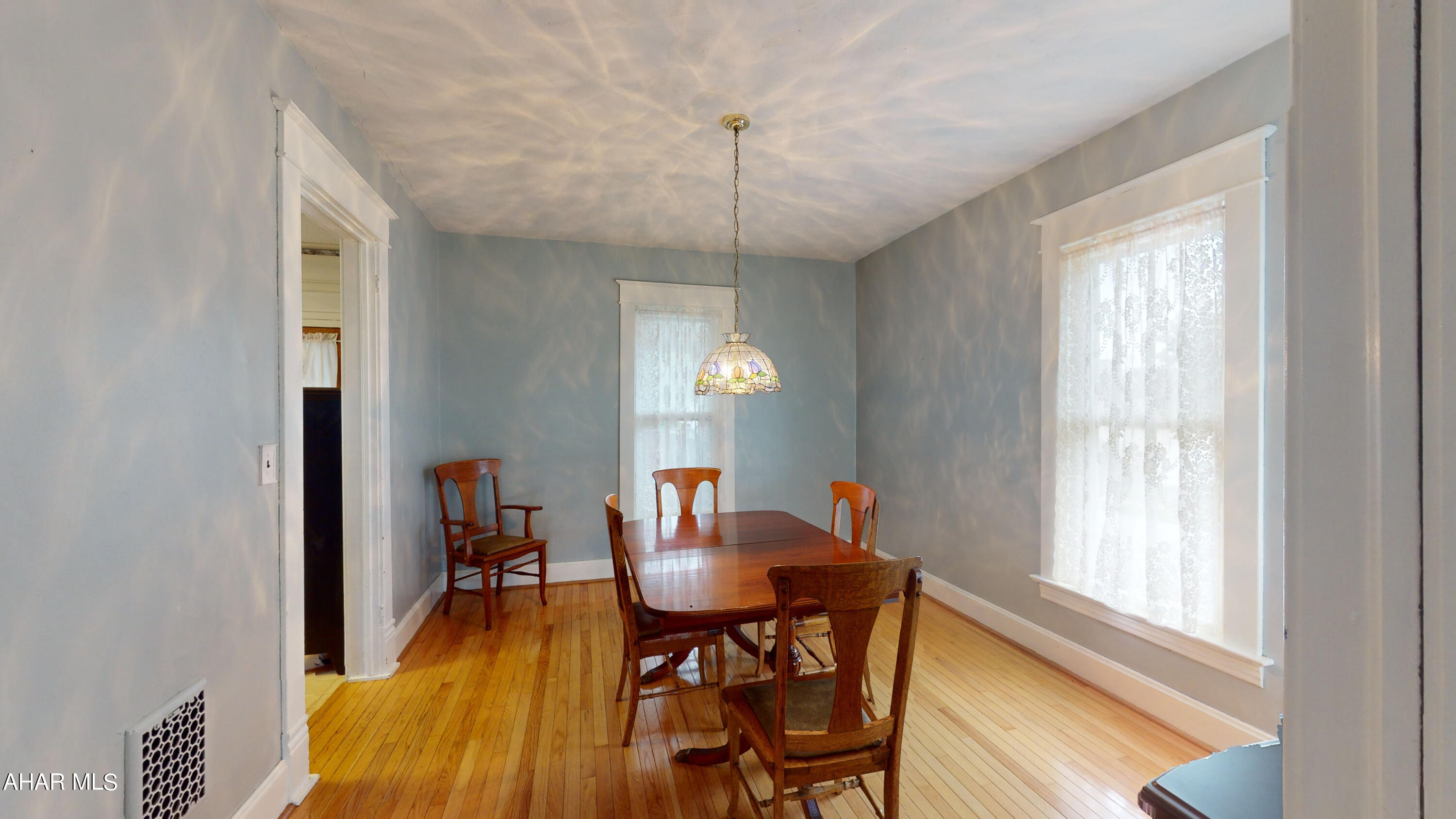 Juniata - Residential