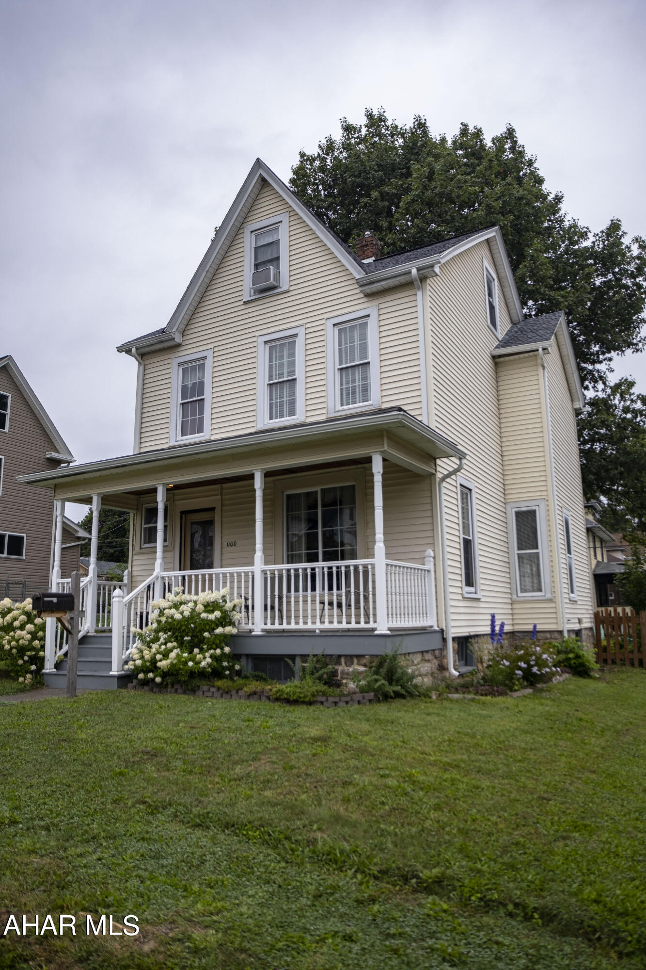 Juniata - Residential