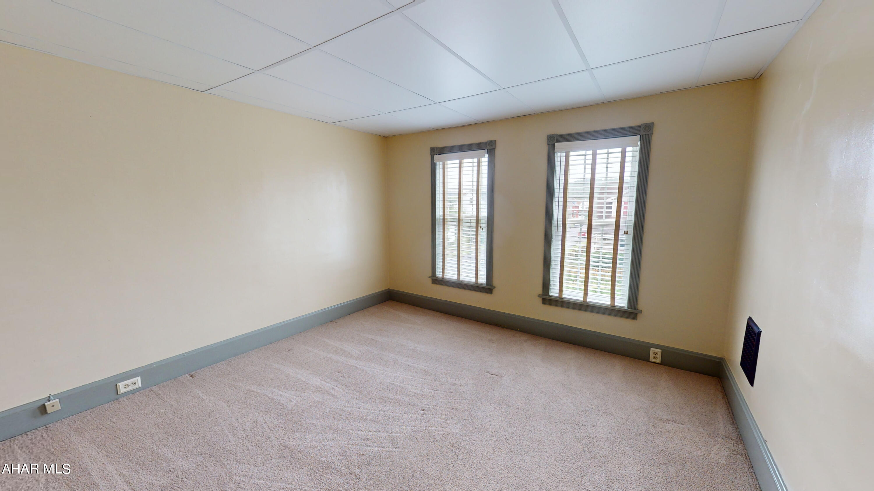 Juniata - Residential