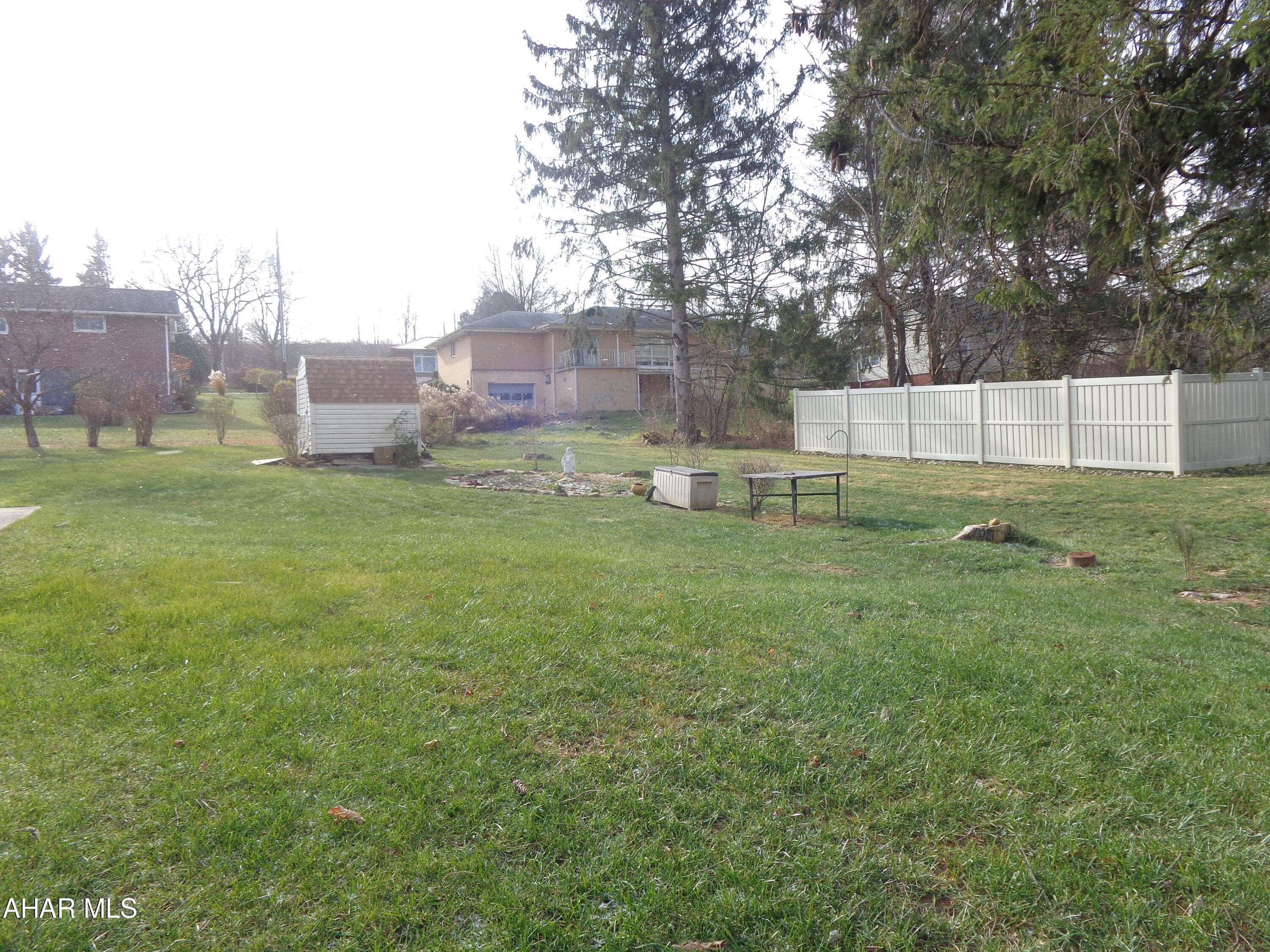 Unknown - Residential